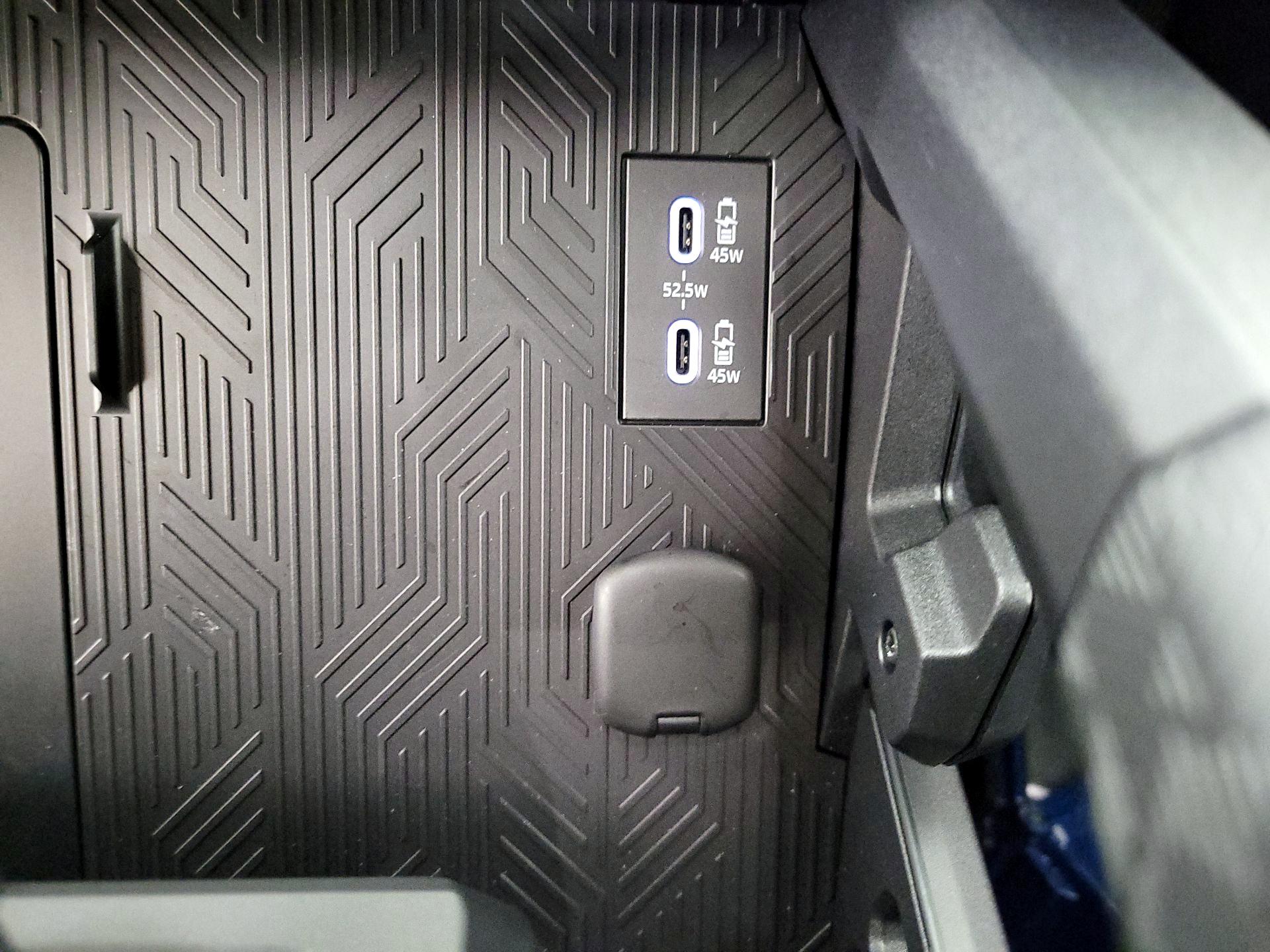 Thumbnail: 2025 Toyota 4Runner - 18