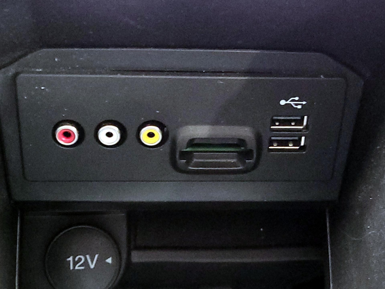 2014 Ford Escape SE - Photo 18