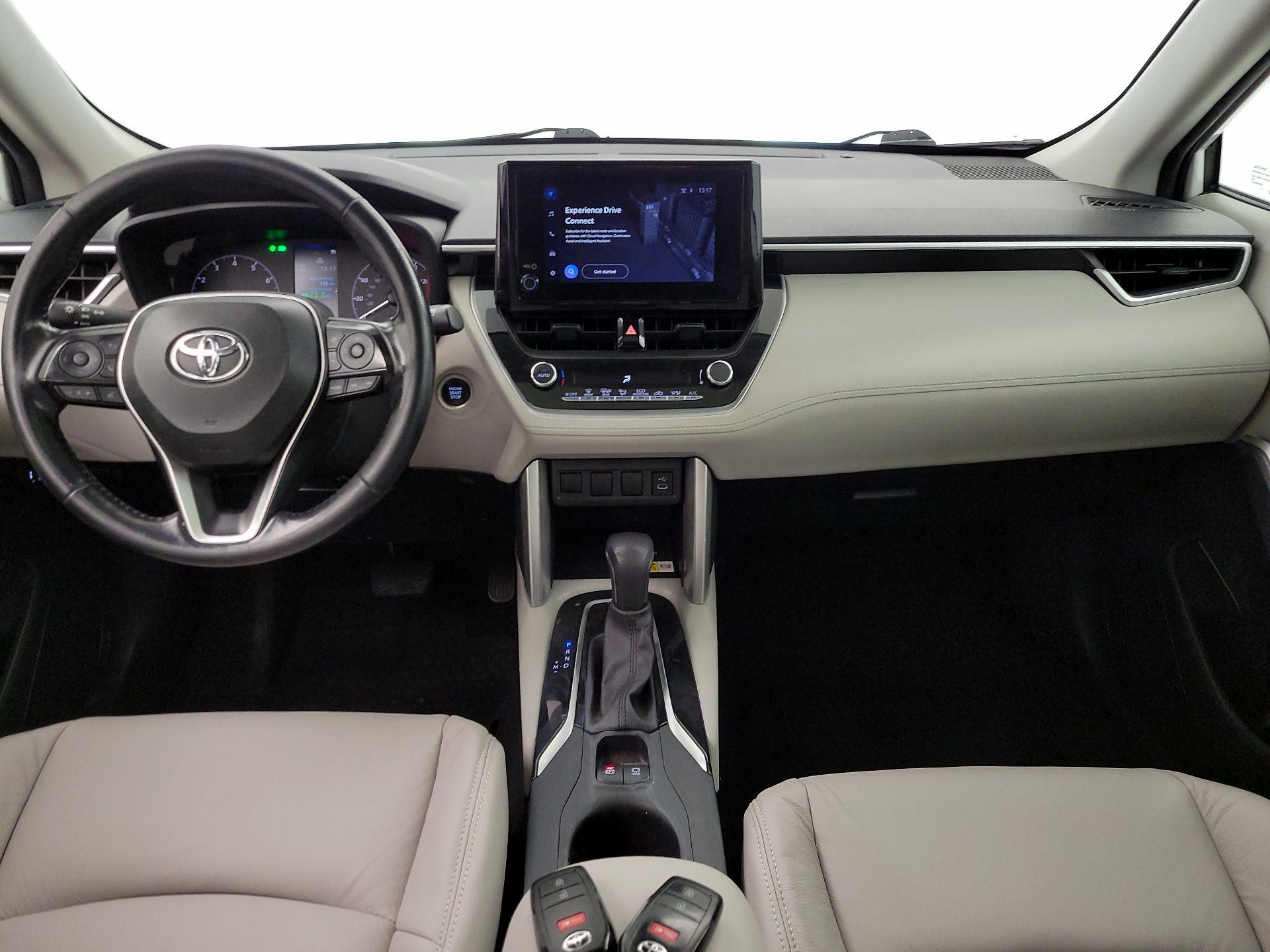 Thumbnail: 2023 Toyota Corolla Cross - 9
