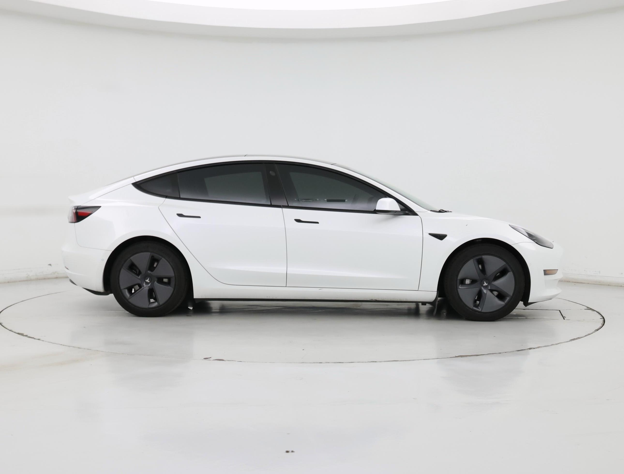 Thumbnail: 2021 Tesla Model 3 - 7