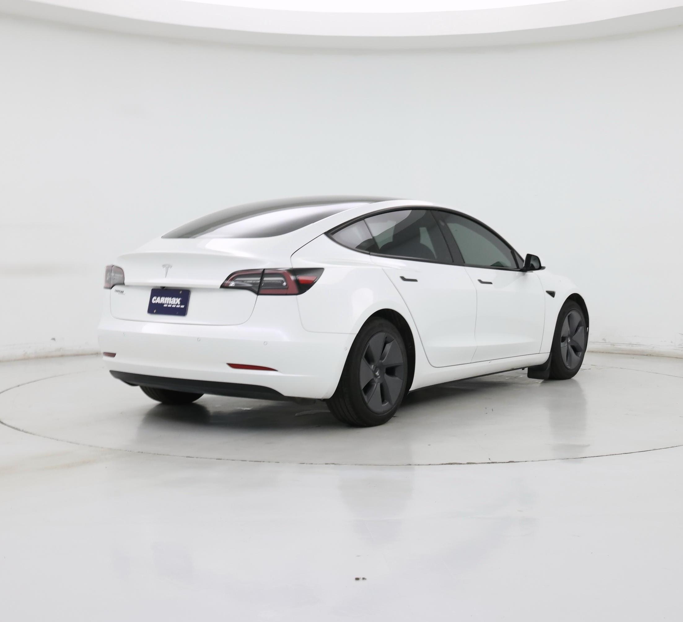 Thumbnail: 2021 Tesla Model 3 - 8