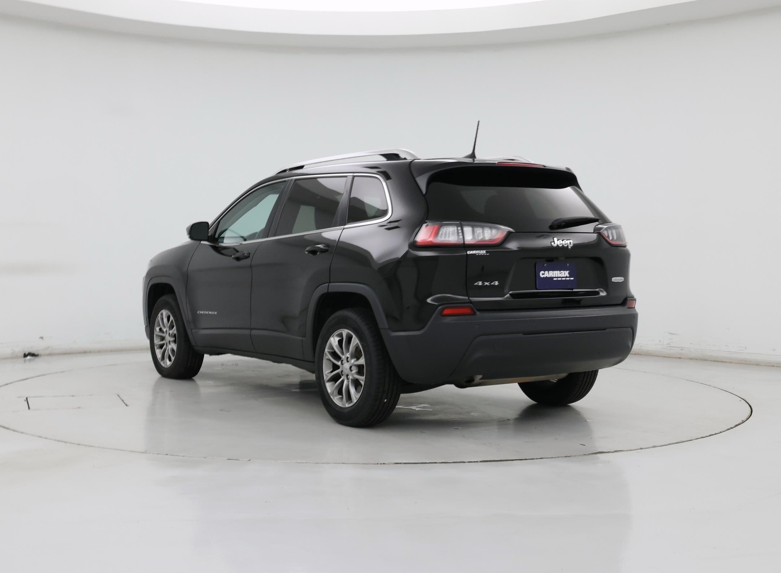 Thumbnail: 2019 Jeep Cherokee - 2