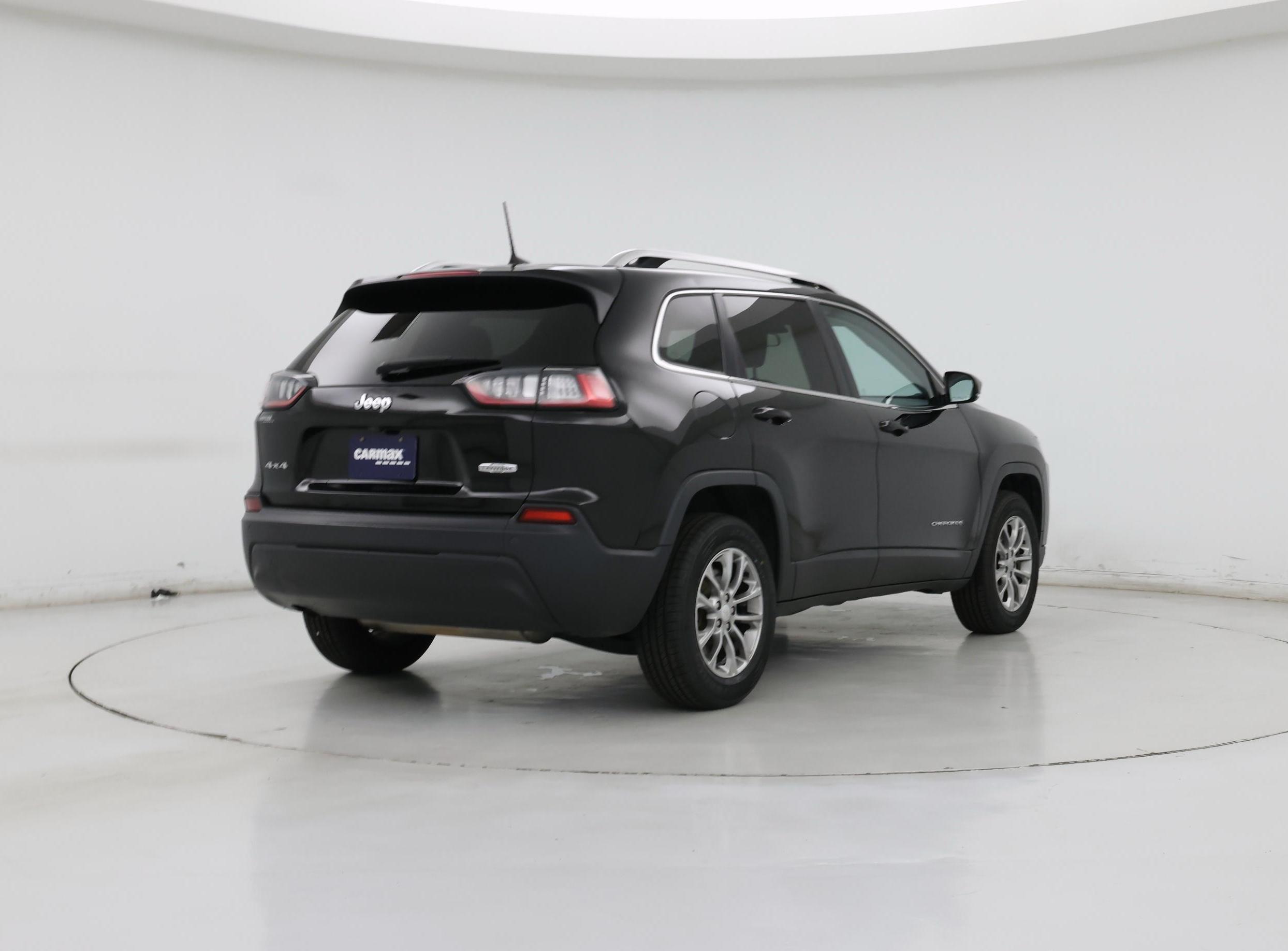 Thumbnail: 2019 Jeep Cherokee - 8