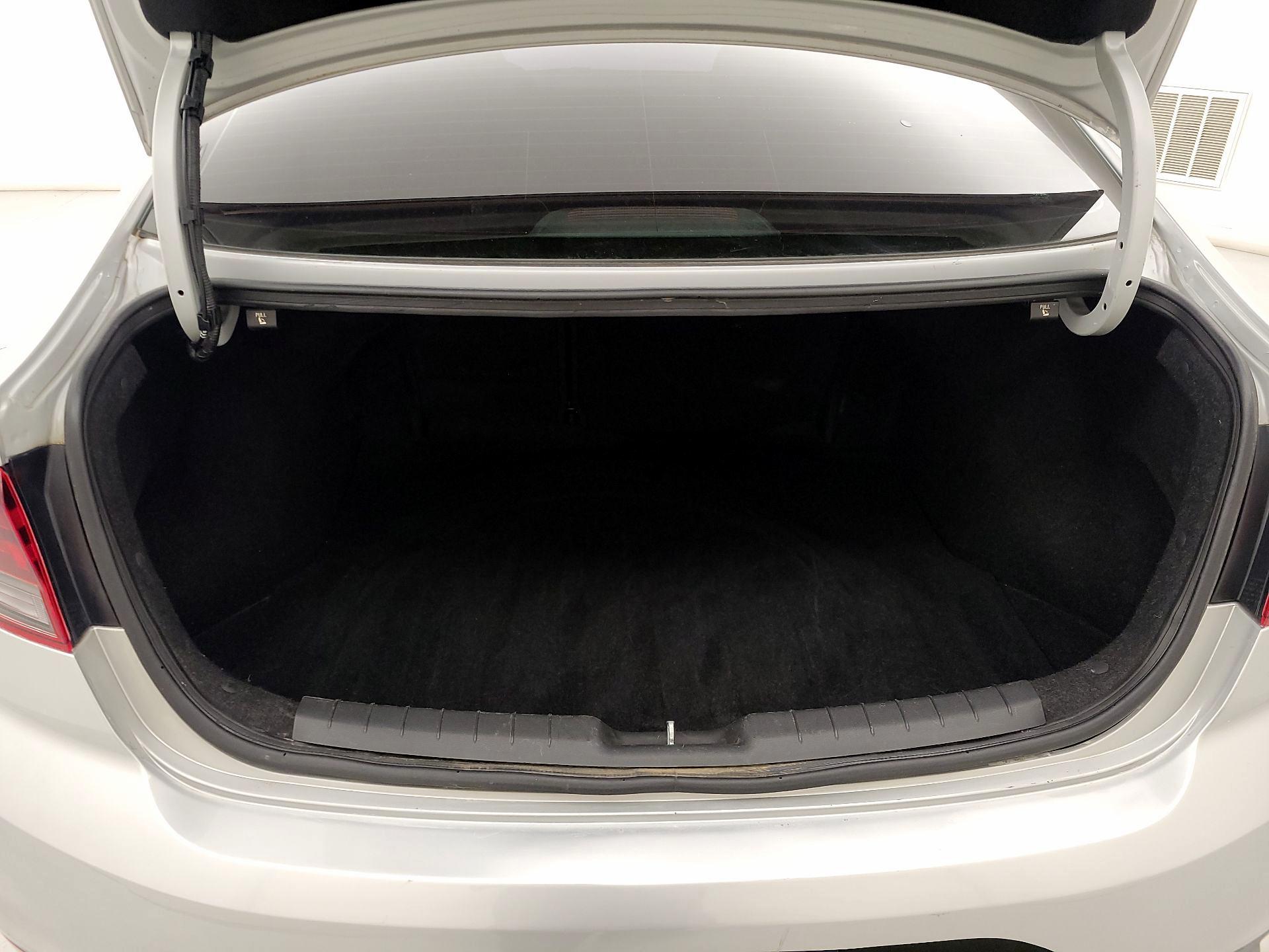 Thumbnail: 2019 Hyundai Elantra - 20