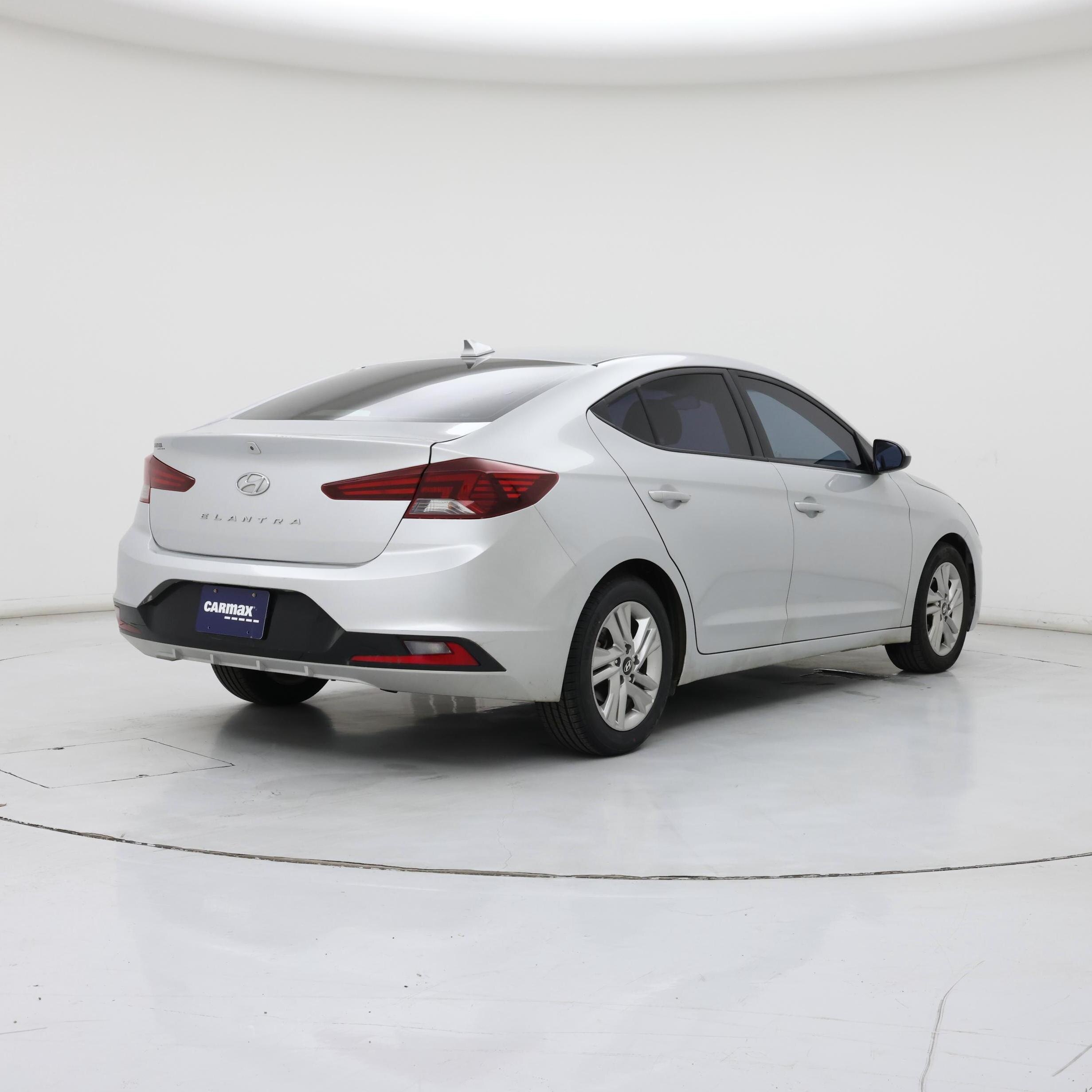 Thumbnail: 2019 Hyundai Elantra - 8