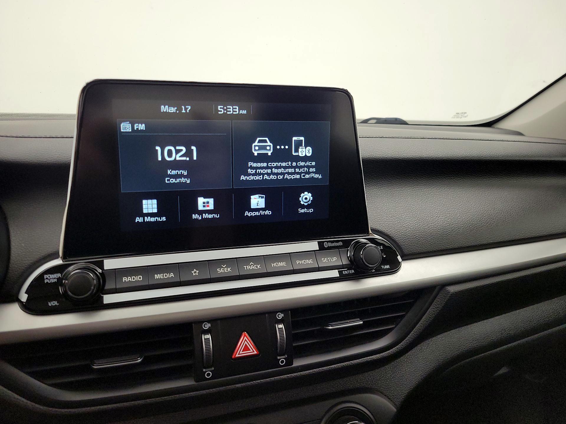 Thumbnail: 2021 Kia Forte - 15