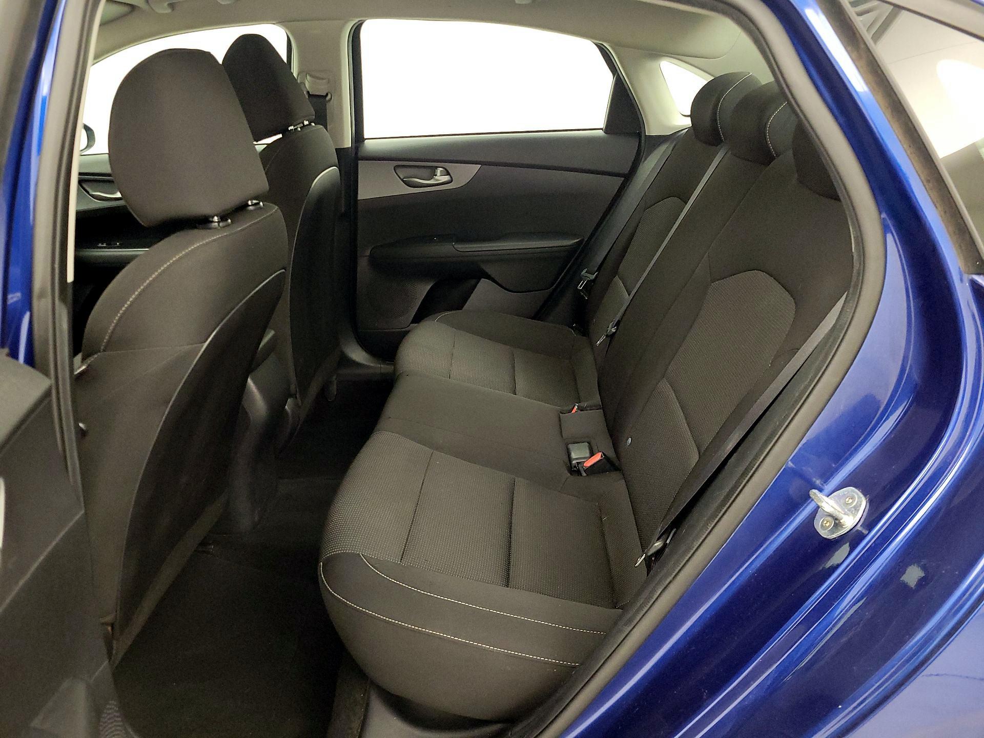 Thumbnail: 2021 Kia Forte - 19