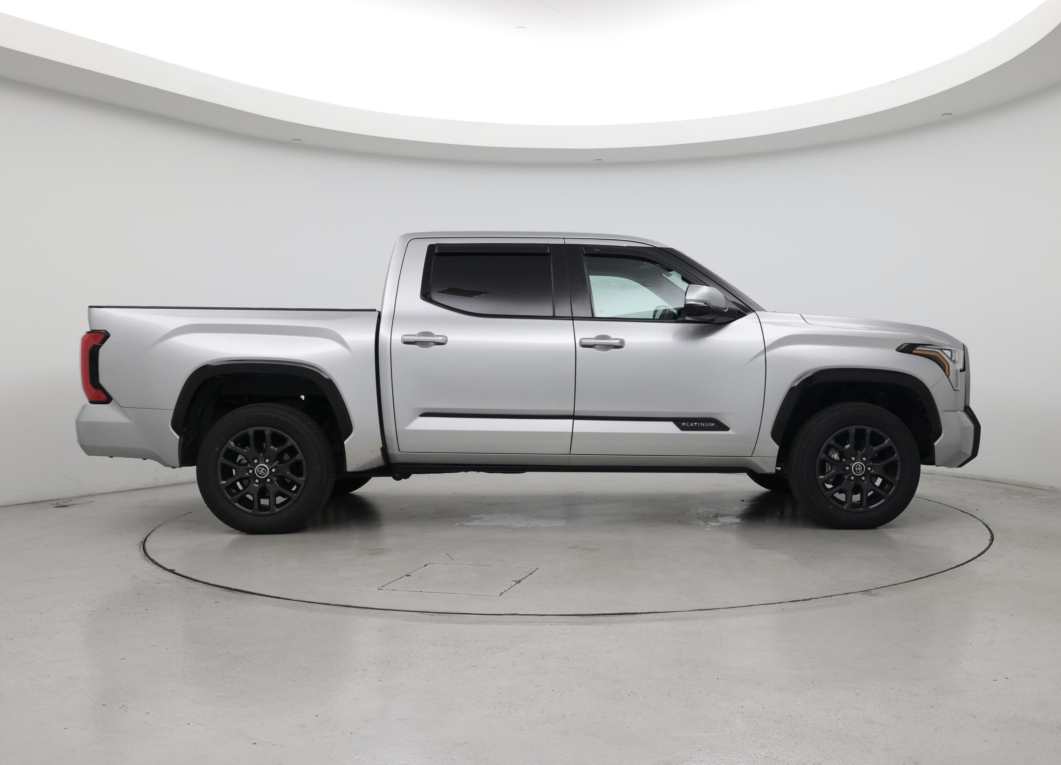 Thumbnail: 2023 Toyota Tundra - 7