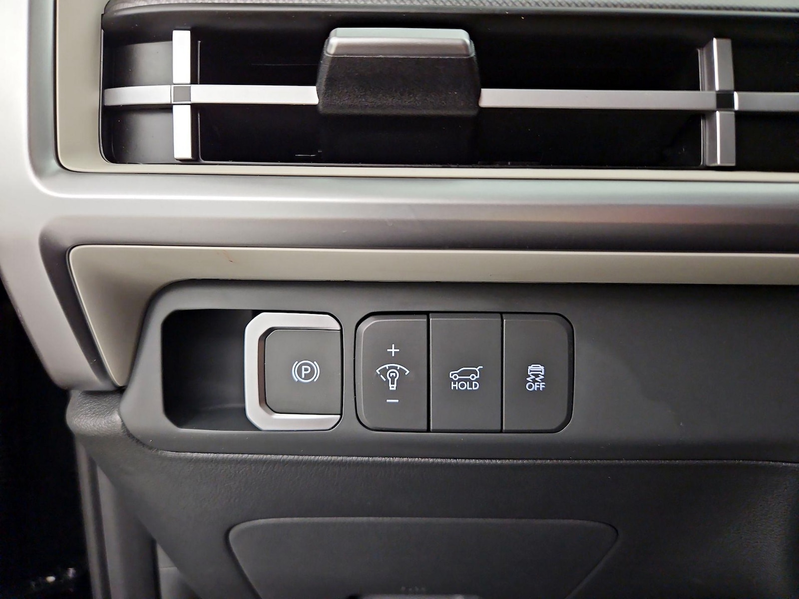 2024 Hyundai Santa Fe SEL - Photo 14