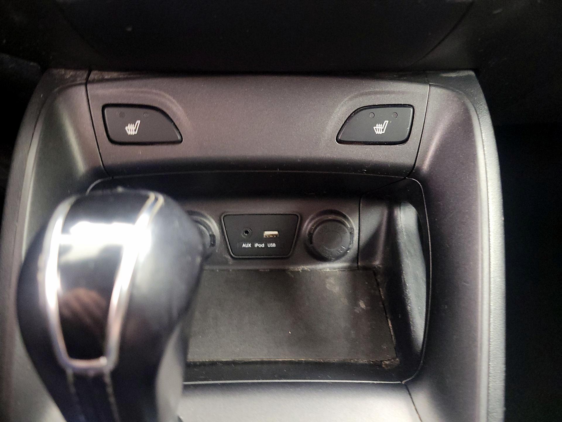 Thumbnail: 2015 Hyundai Tucson - 18