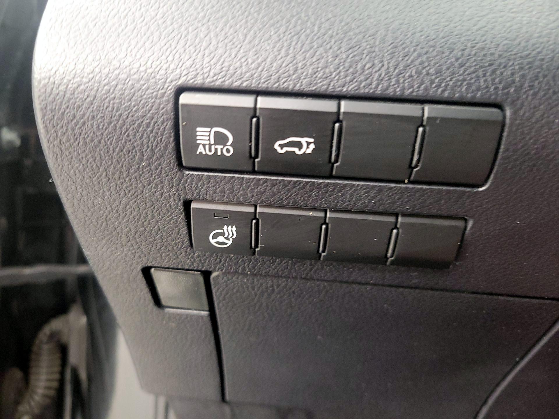 Thumbnail: 2019 Lexus RX - 13