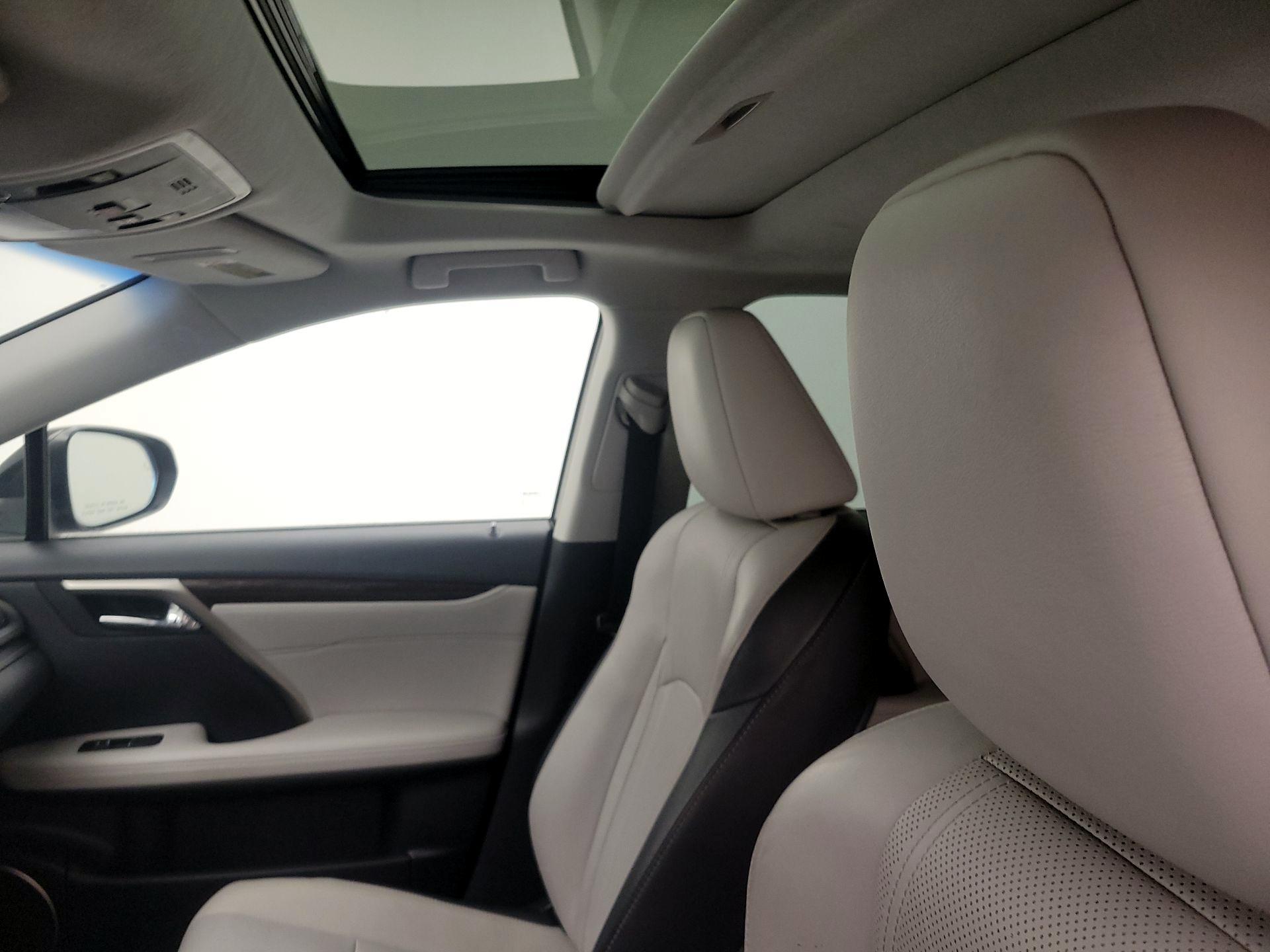 Thumbnail: 2019 Lexus RX - 20