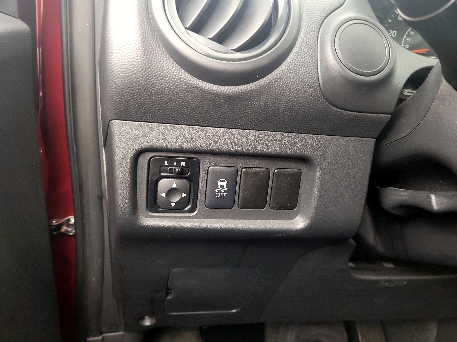 Thumbnail: 2017 Mitsubishi Mirage G4 - 13