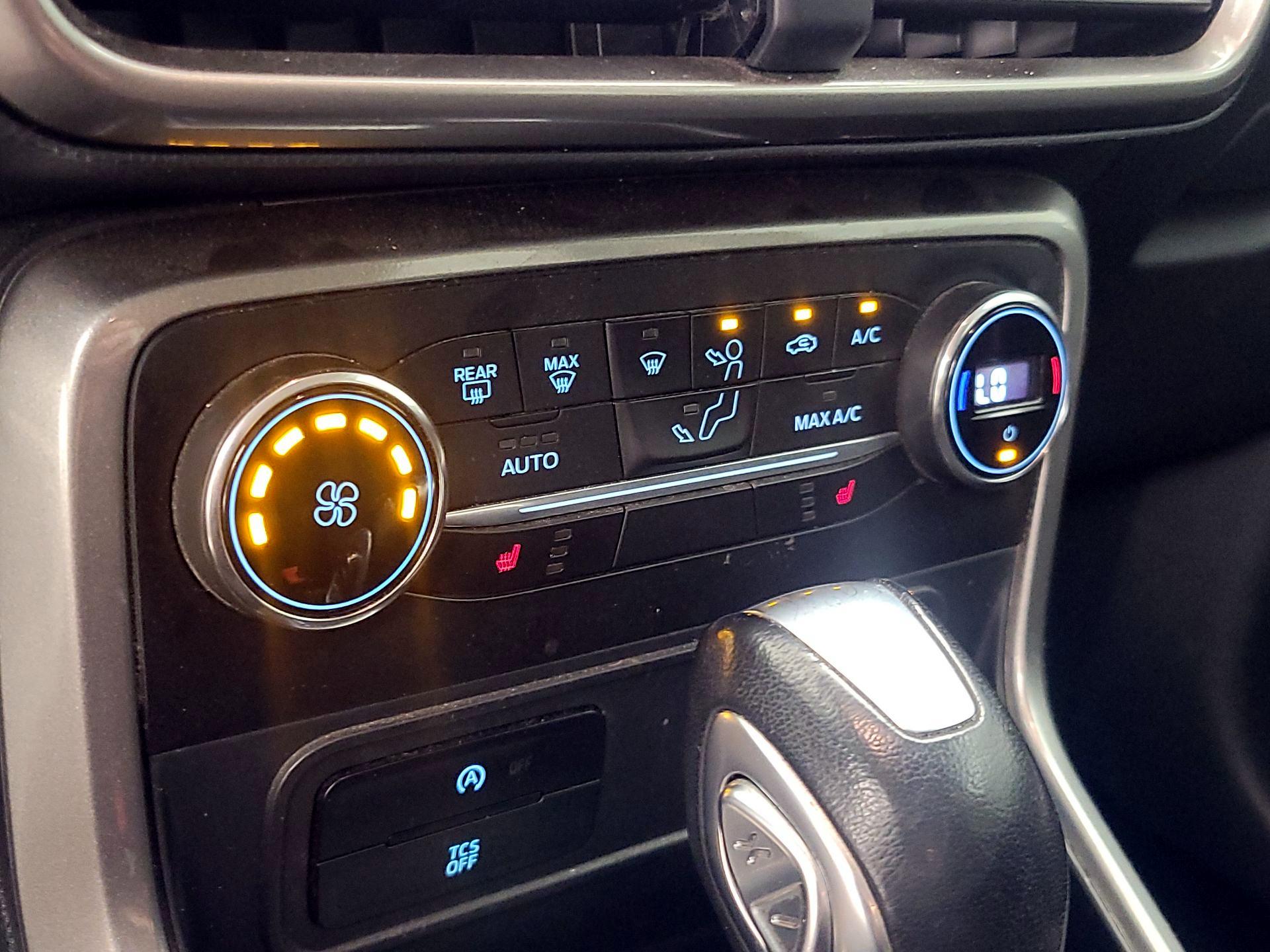 Thumbnail: 2020 Ford EcoSport - 16