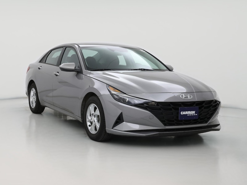 2022 Hyundai Elantra SE