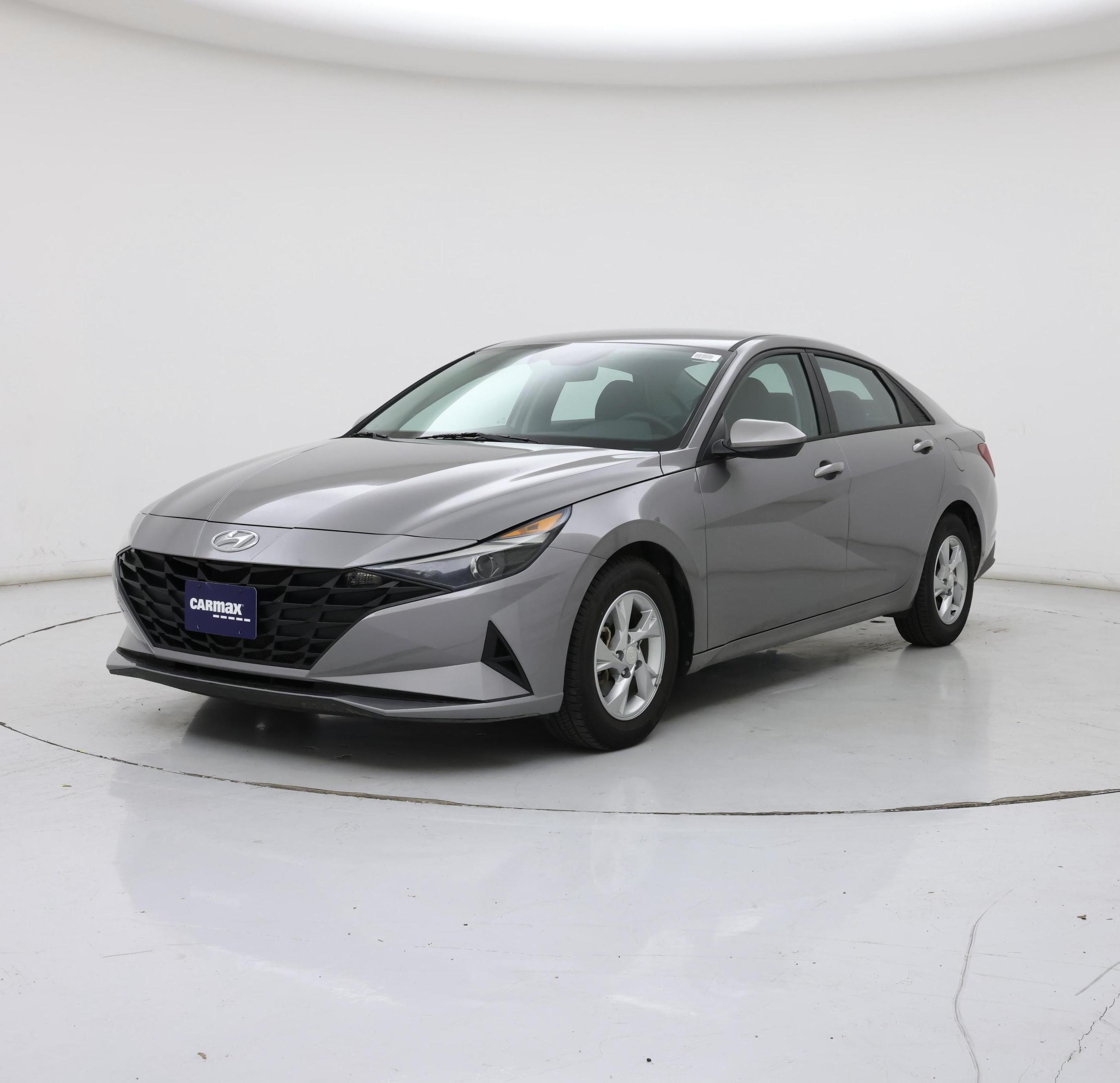 Thumbnail: 2022 Hyundai Elantra - 4