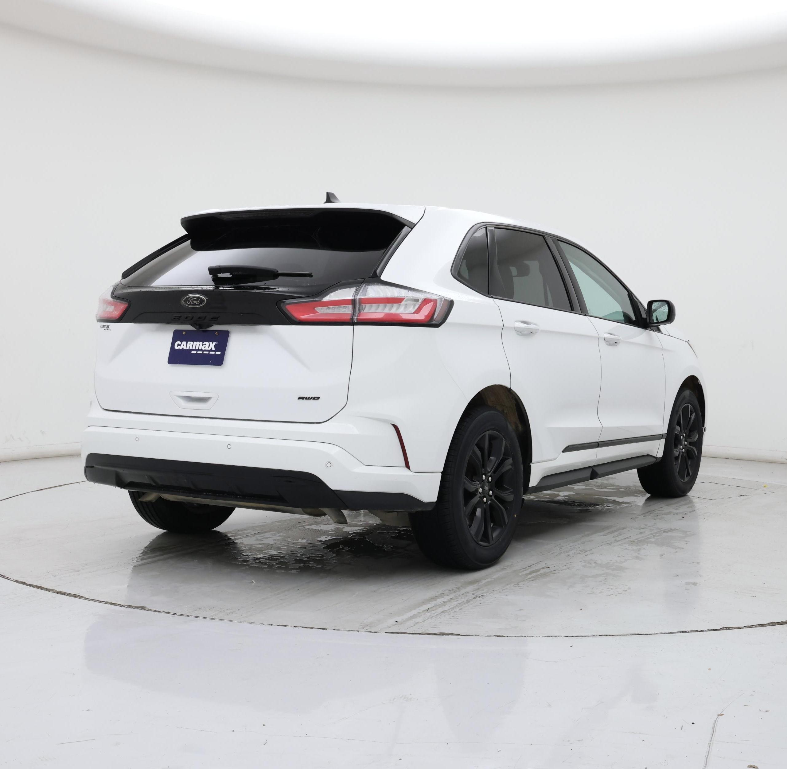 Thumbnail: 2022 Ford Edge - 8