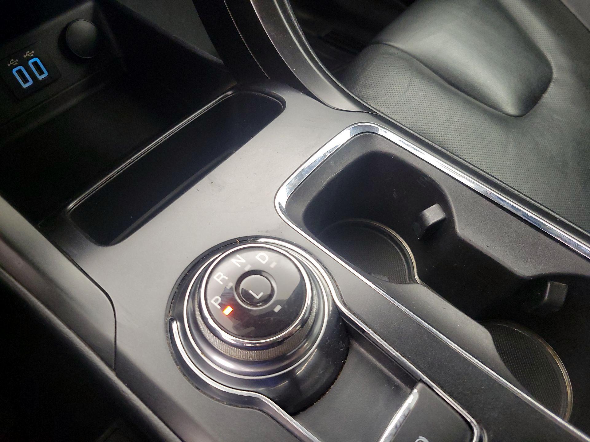 Thumbnail: 2019 Ford Fusion - 18