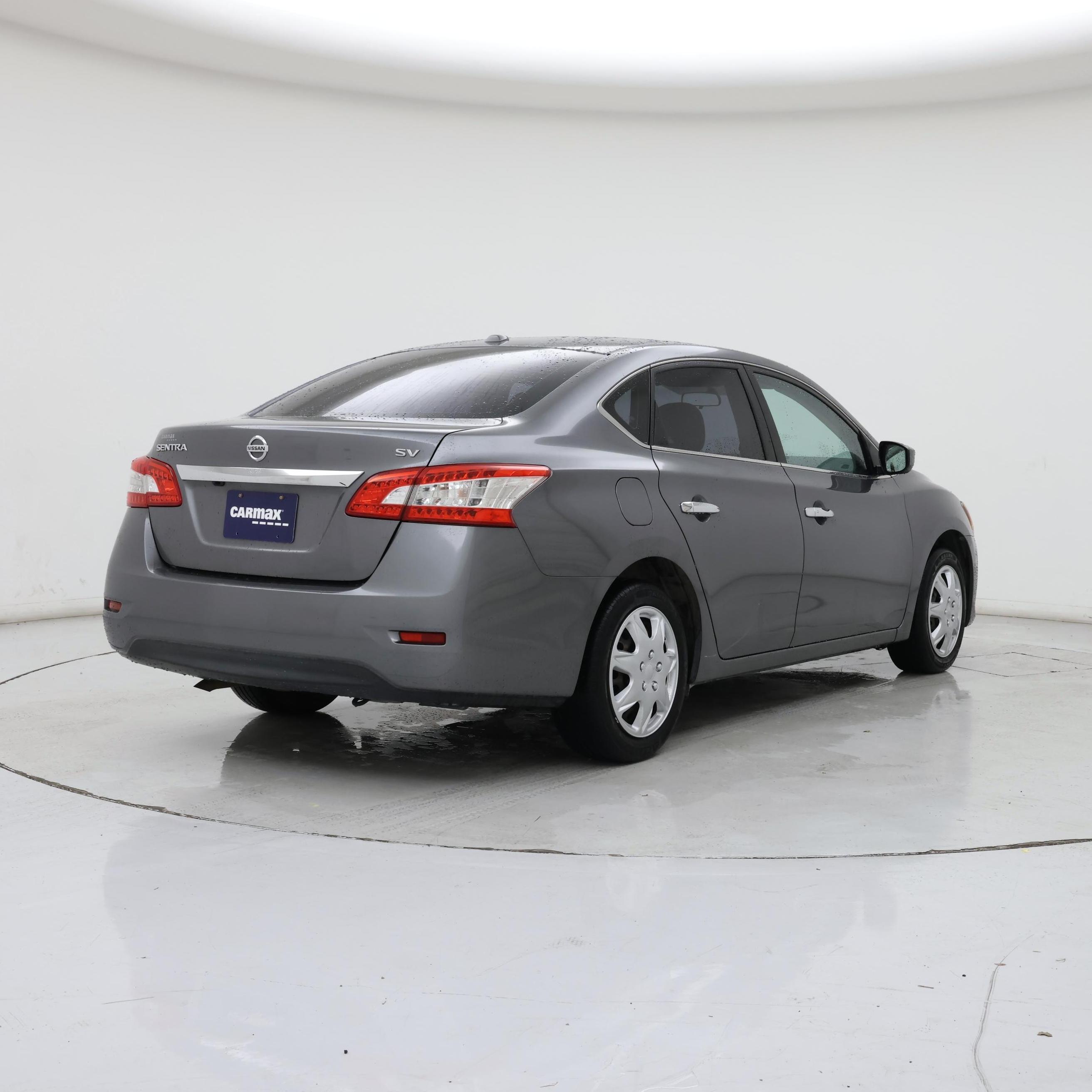 Thumbnail: 2015 Nissan Sentra - 8