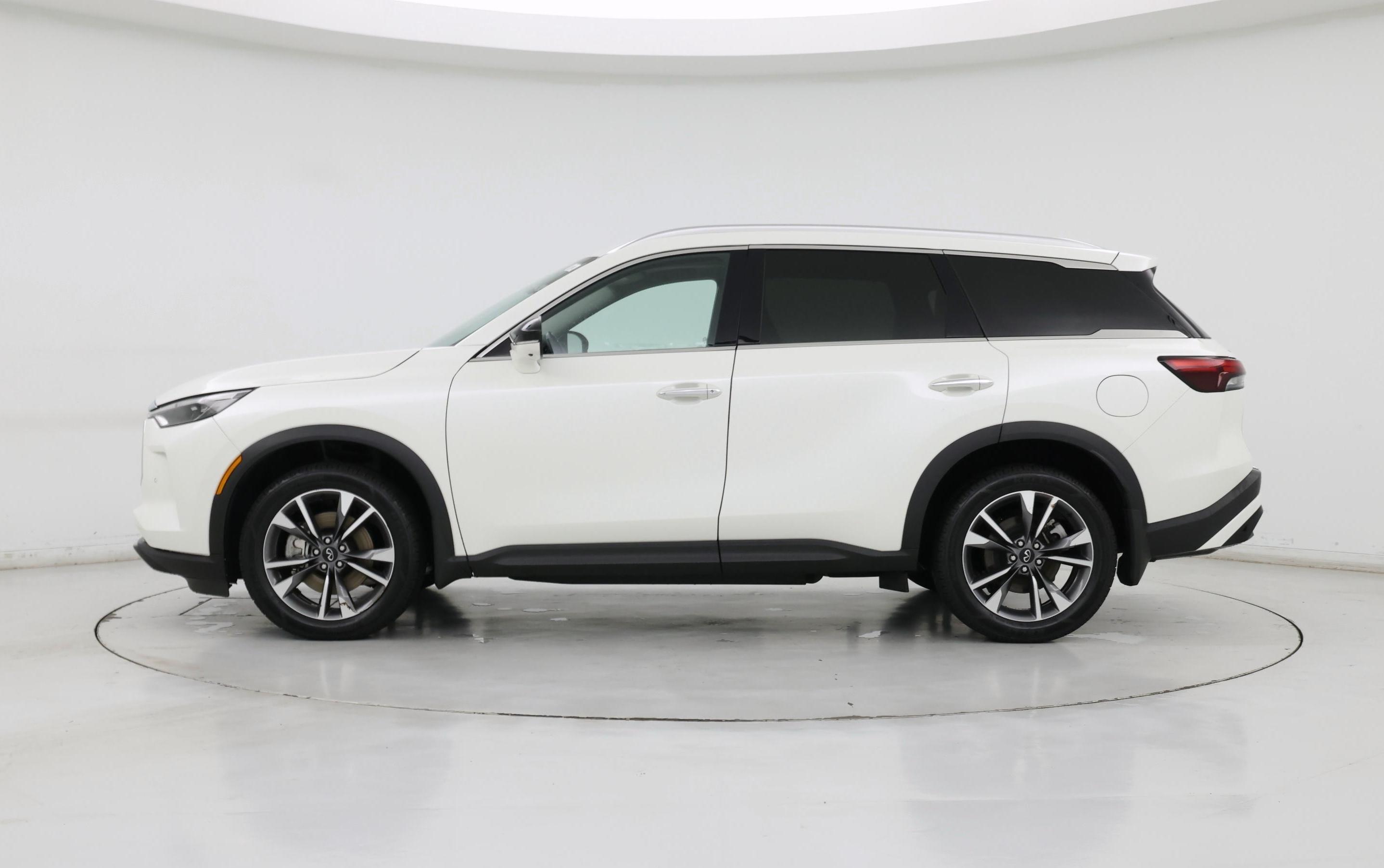 Thumbnail: 2023 INFINITI QX60 - 3