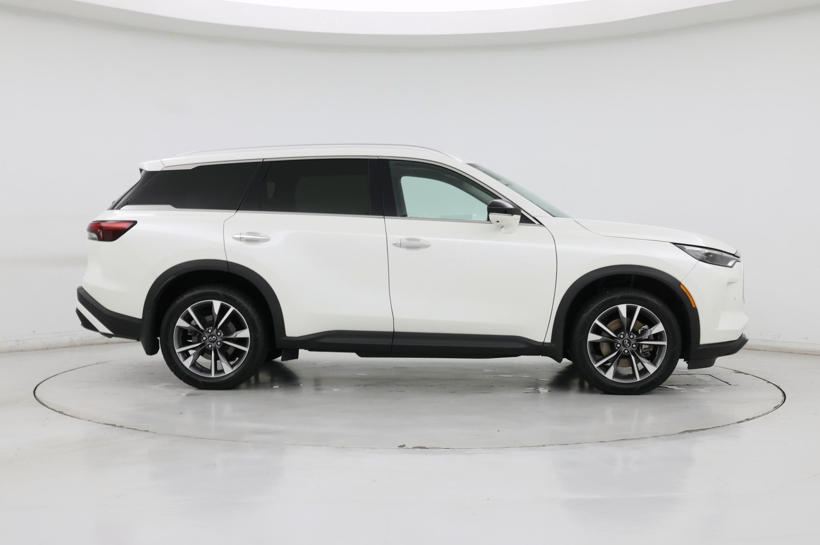 Thumbnail: 2023 INFINITI QX60 - 7