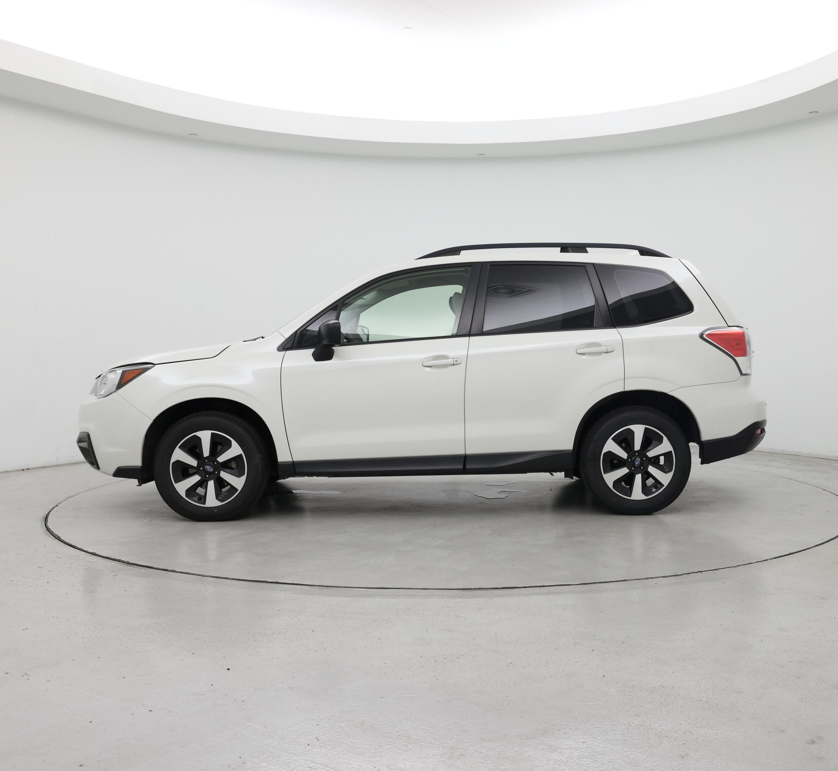Thumbnail: 2018 Subaru Forester - 3