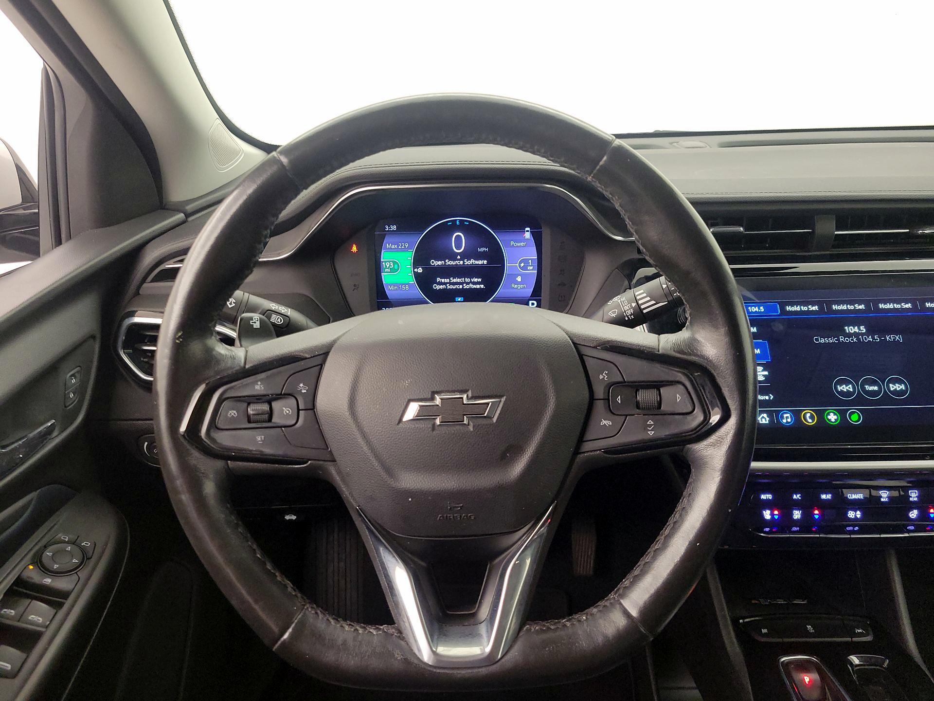 Thumbnail: 2023 Chevrolet Bolt EUV - 10