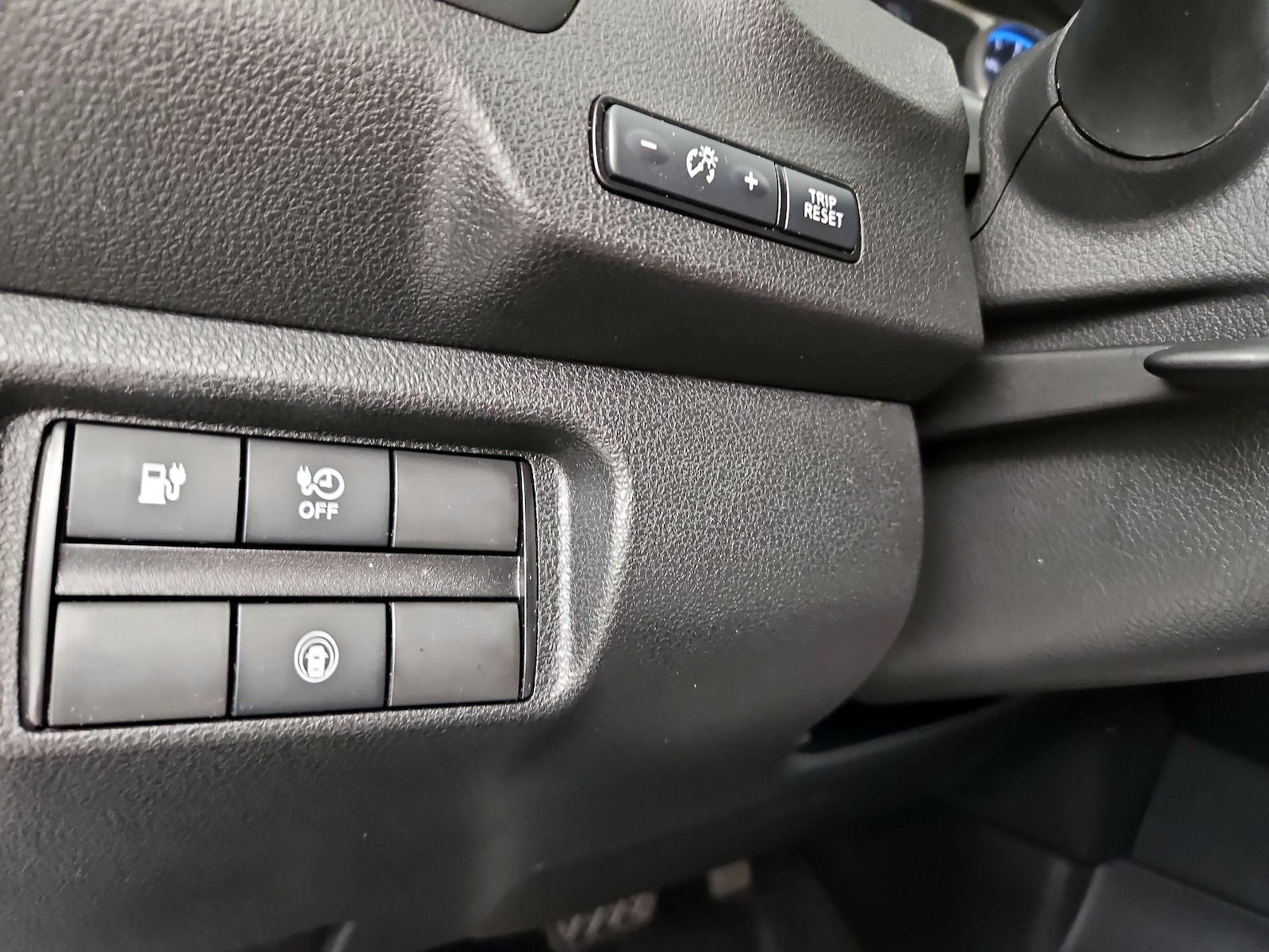 2020 Nissan Leaf S - Photo 14