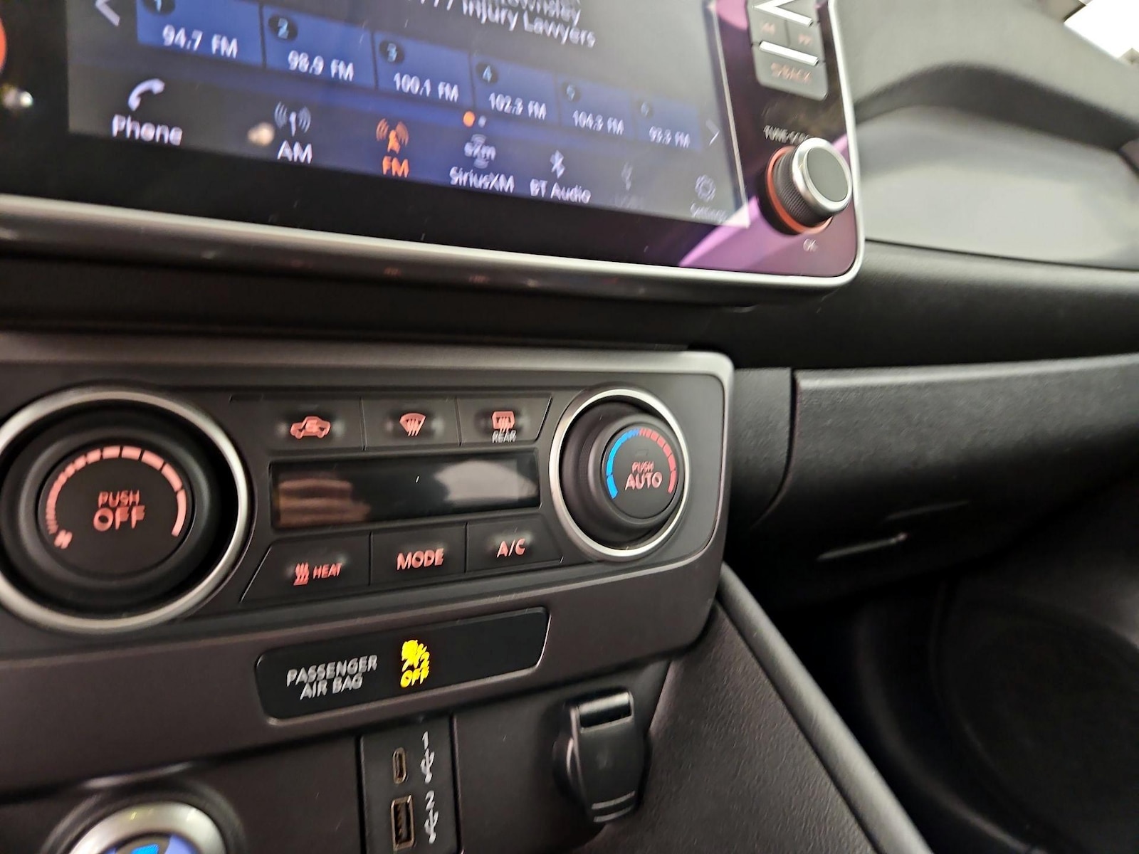 2020 Nissan Leaf S - Photo 17