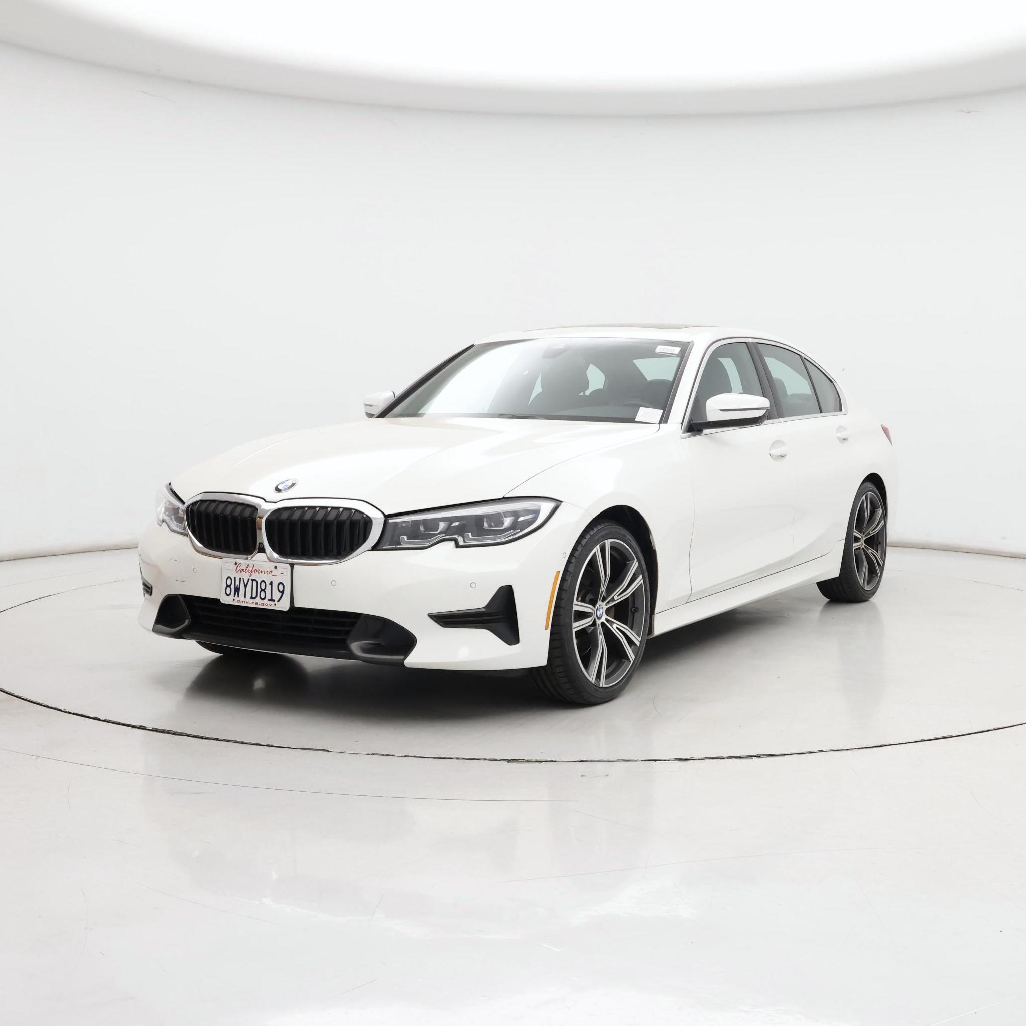 Thumbnail: 2021 BMW 3 Series - 4