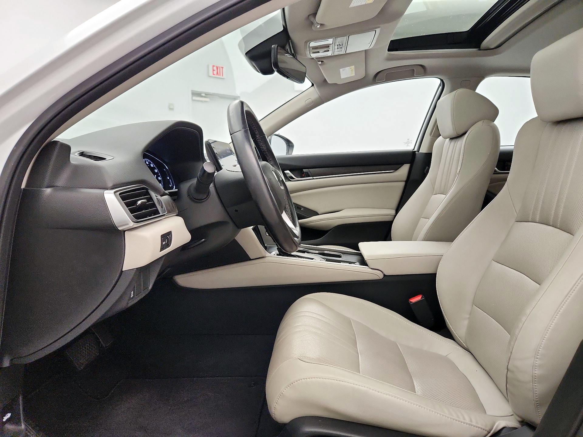 Thumbnail: 2018 Honda Accord - 11