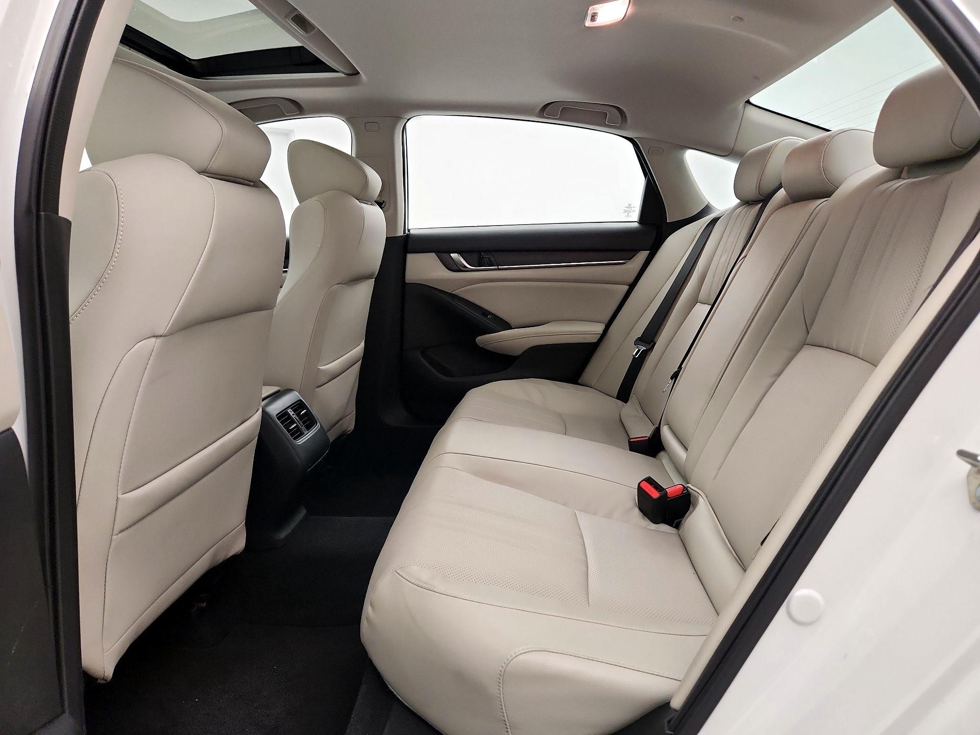 Thumbnail: 2018 Honda Accord - 20