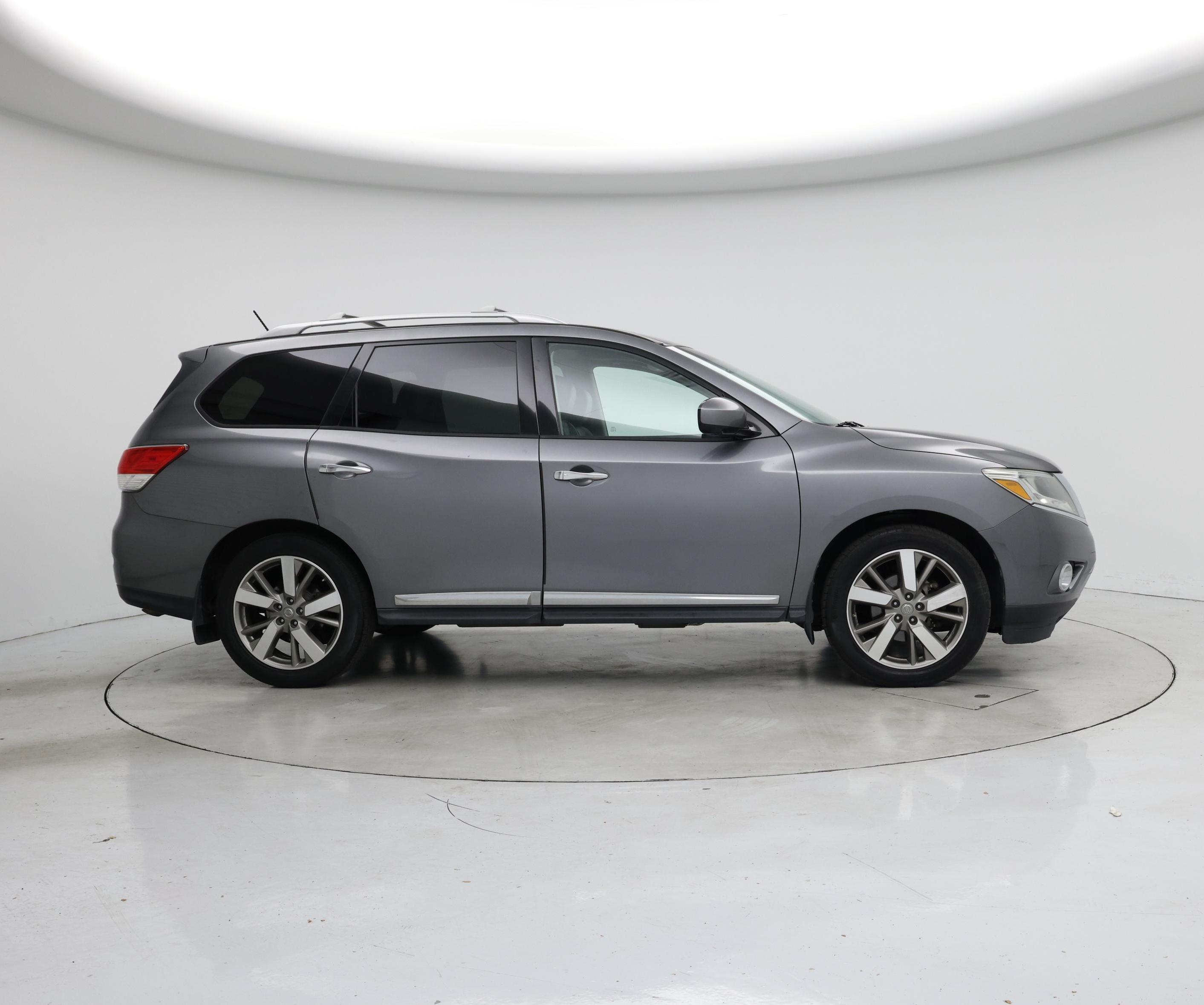 Thumbnail: 2015 Nissan Pathfinder - 7