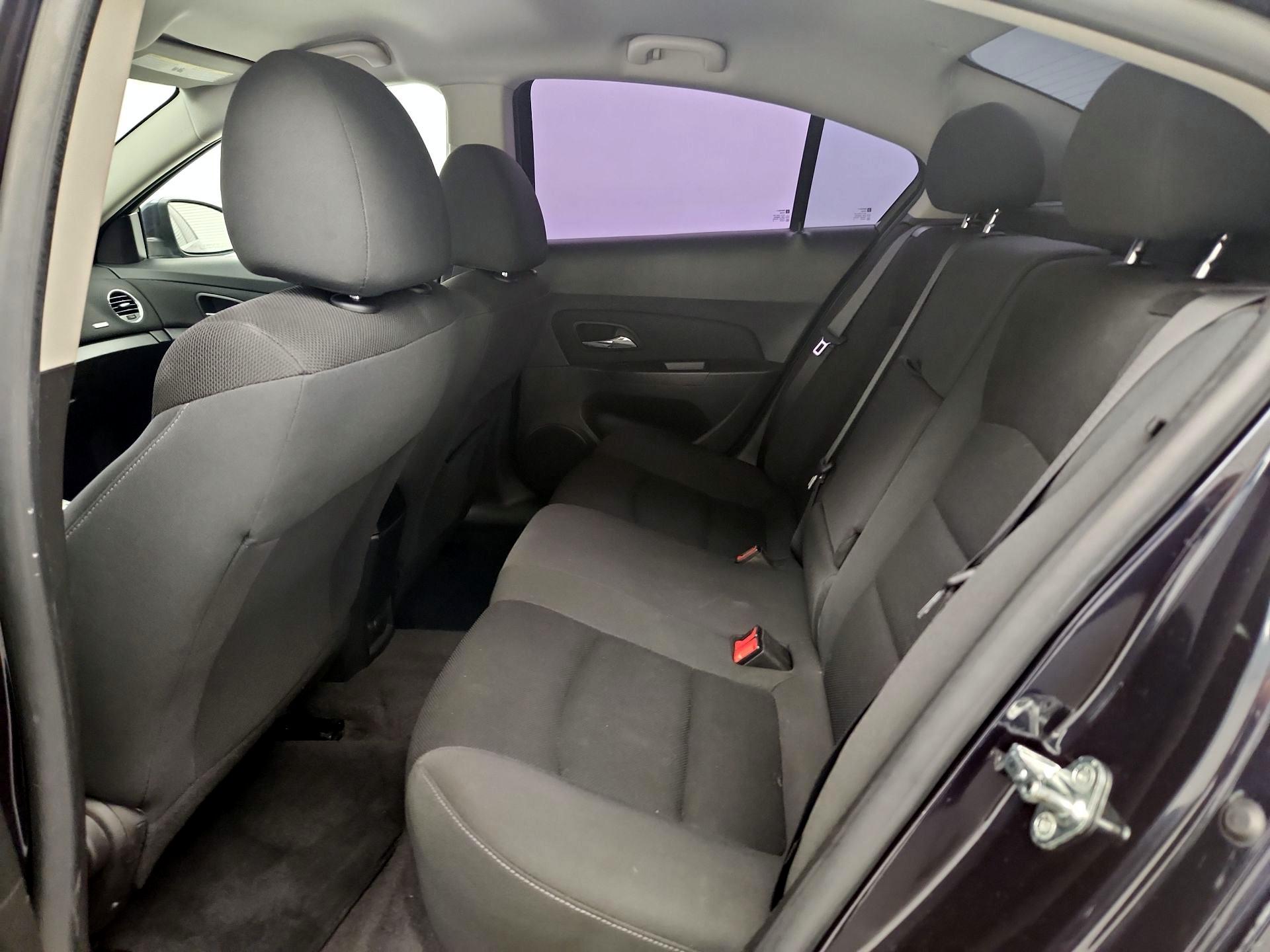 Thumbnail: 2015 Chevrolet Cruze - 19