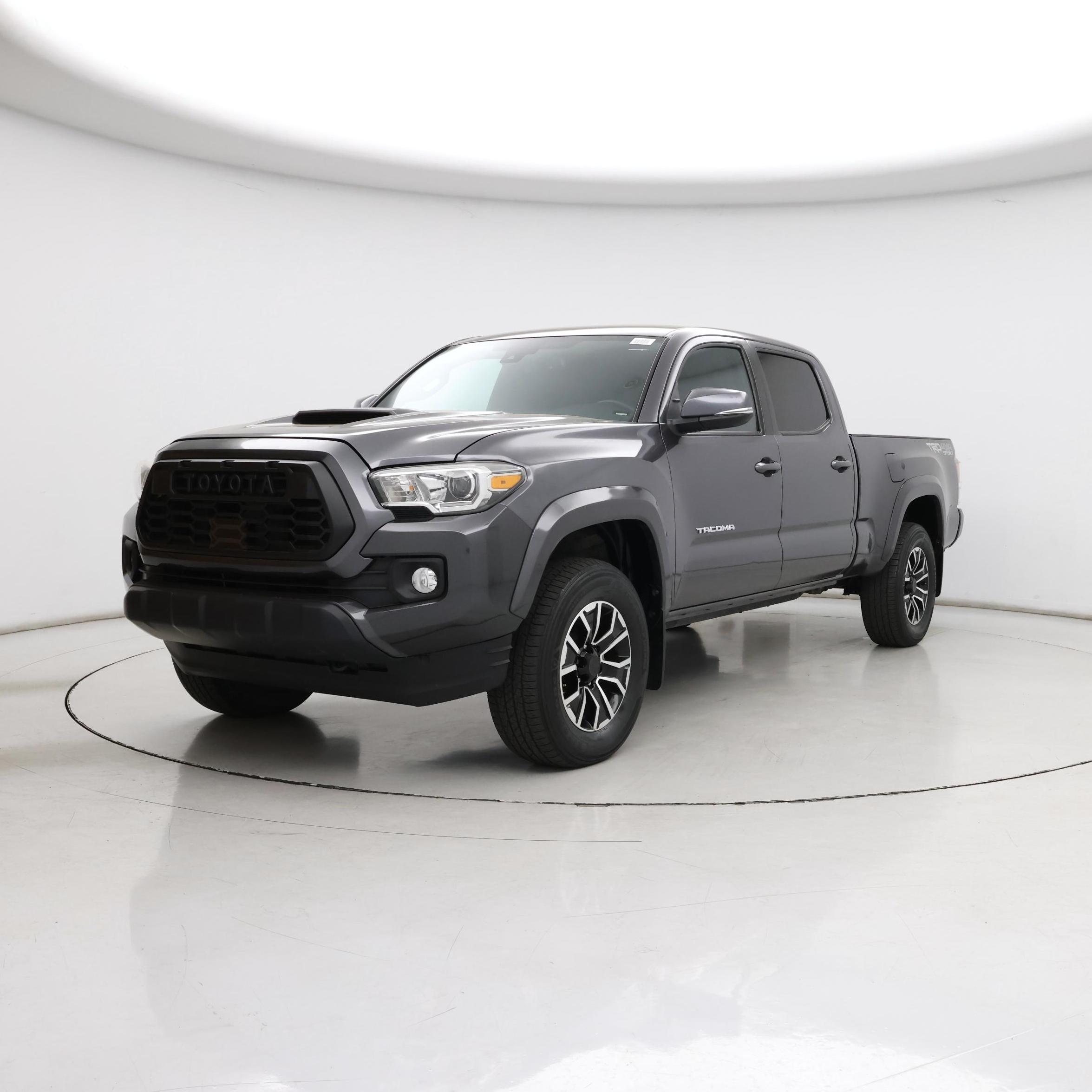 Thumbnail: 2022 Toyota Tacoma - 4
