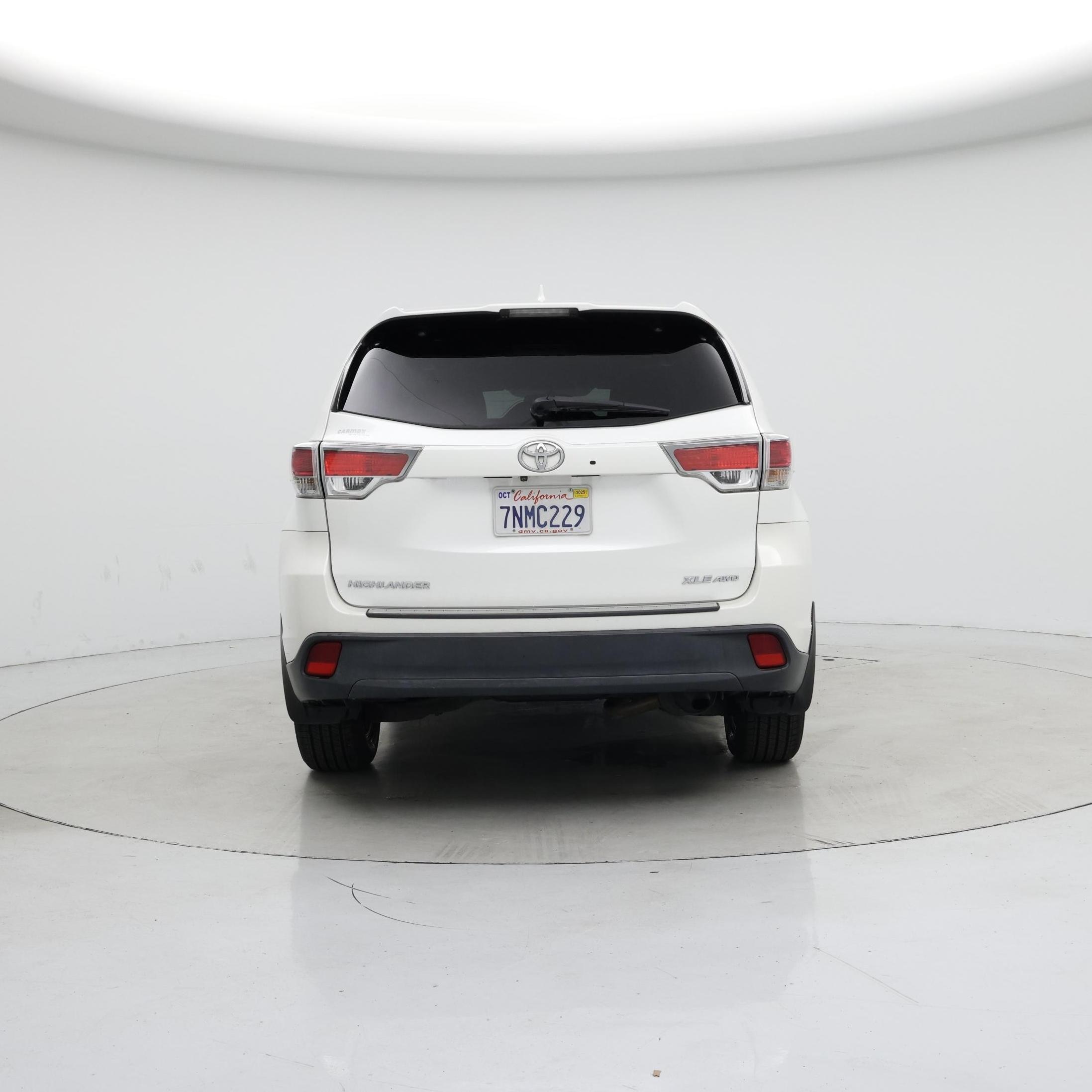 Thumbnail: 2015 Toyota Highlander - 6