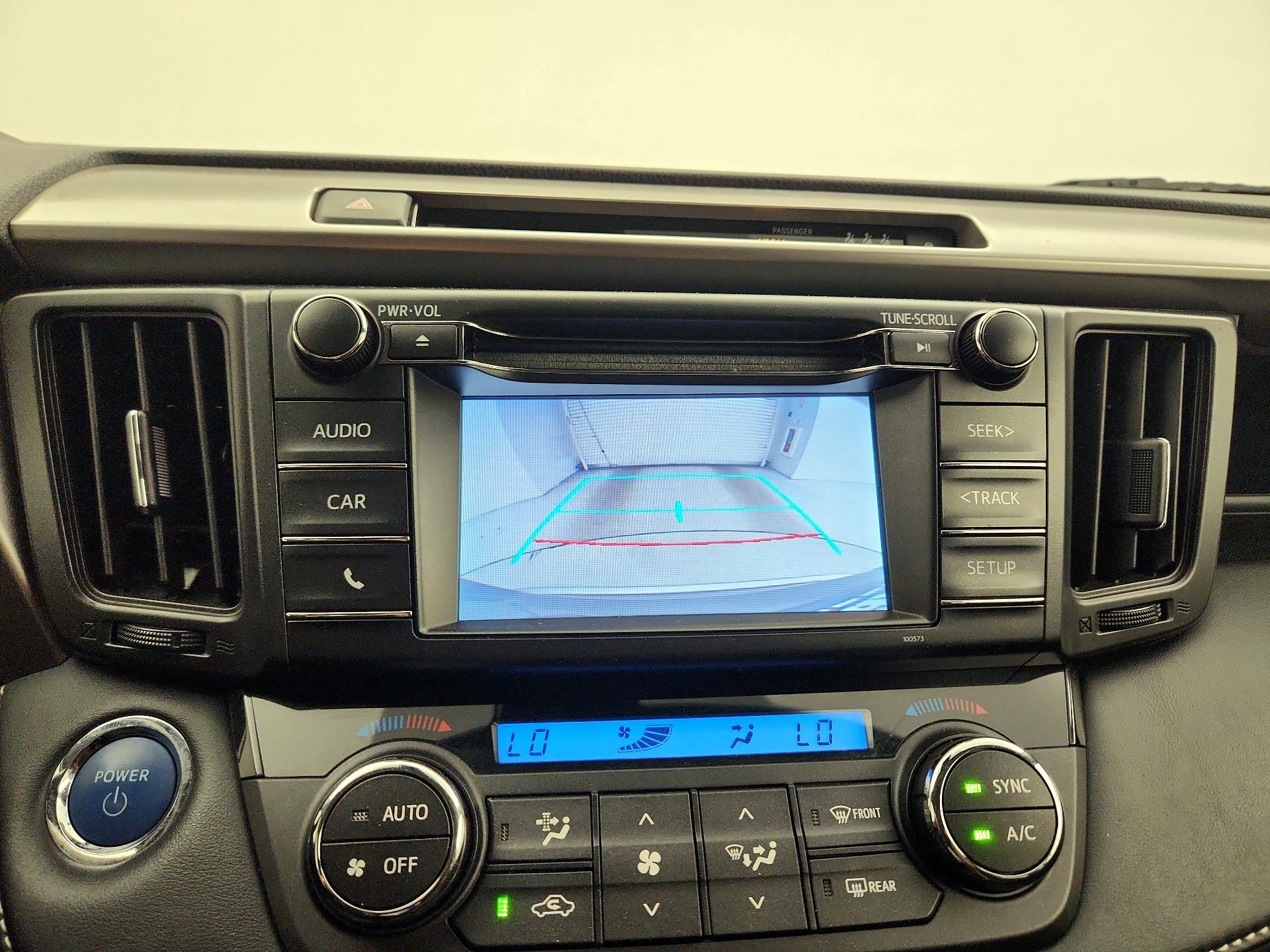 Thumbnail: 2018 Toyota RAV4 - 14