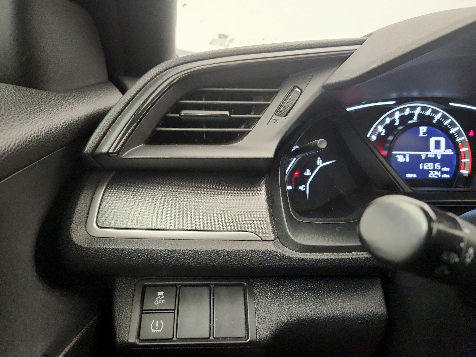 Thumbnail: 2017 Honda Civic - 13