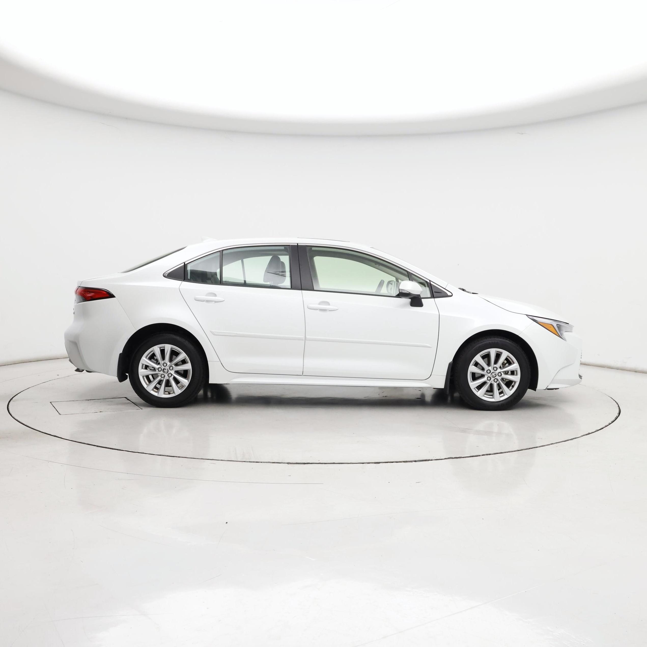 Thumbnail: 2023 Toyota Corolla - 7