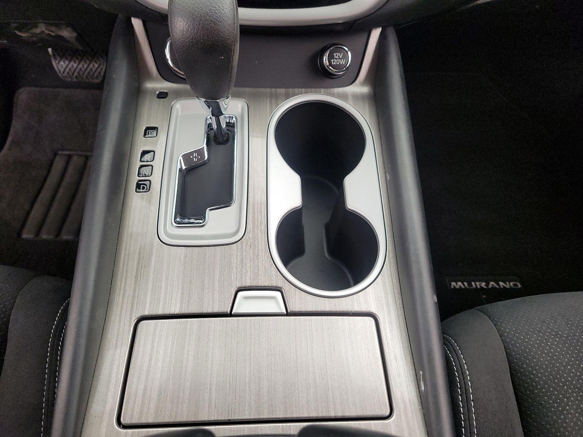 Thumbnail: 2016 Nissan Murano - 17