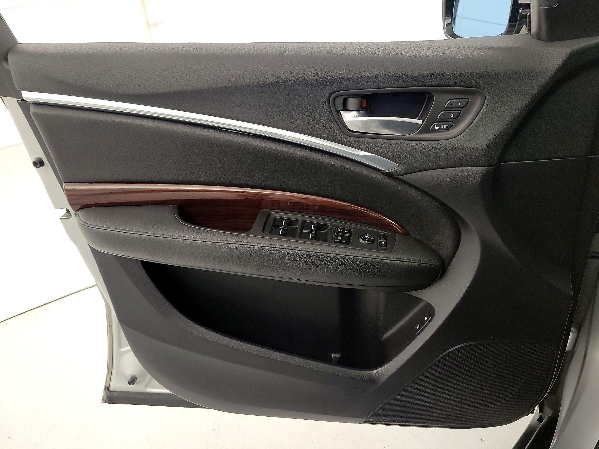 Thumbnail: 2014 Acura MDX - 12