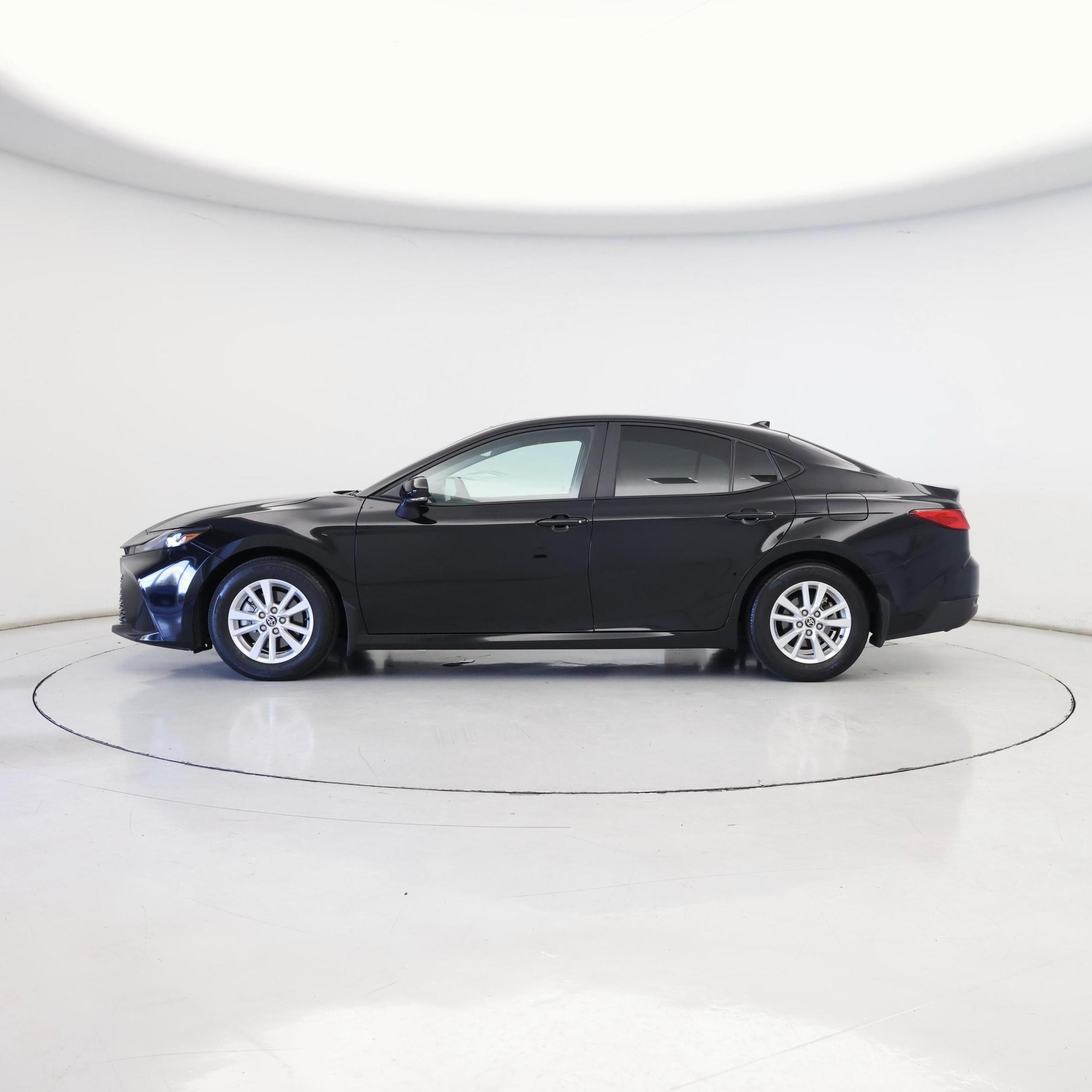 Thumbnail: 2025 Toyota Camry - 3