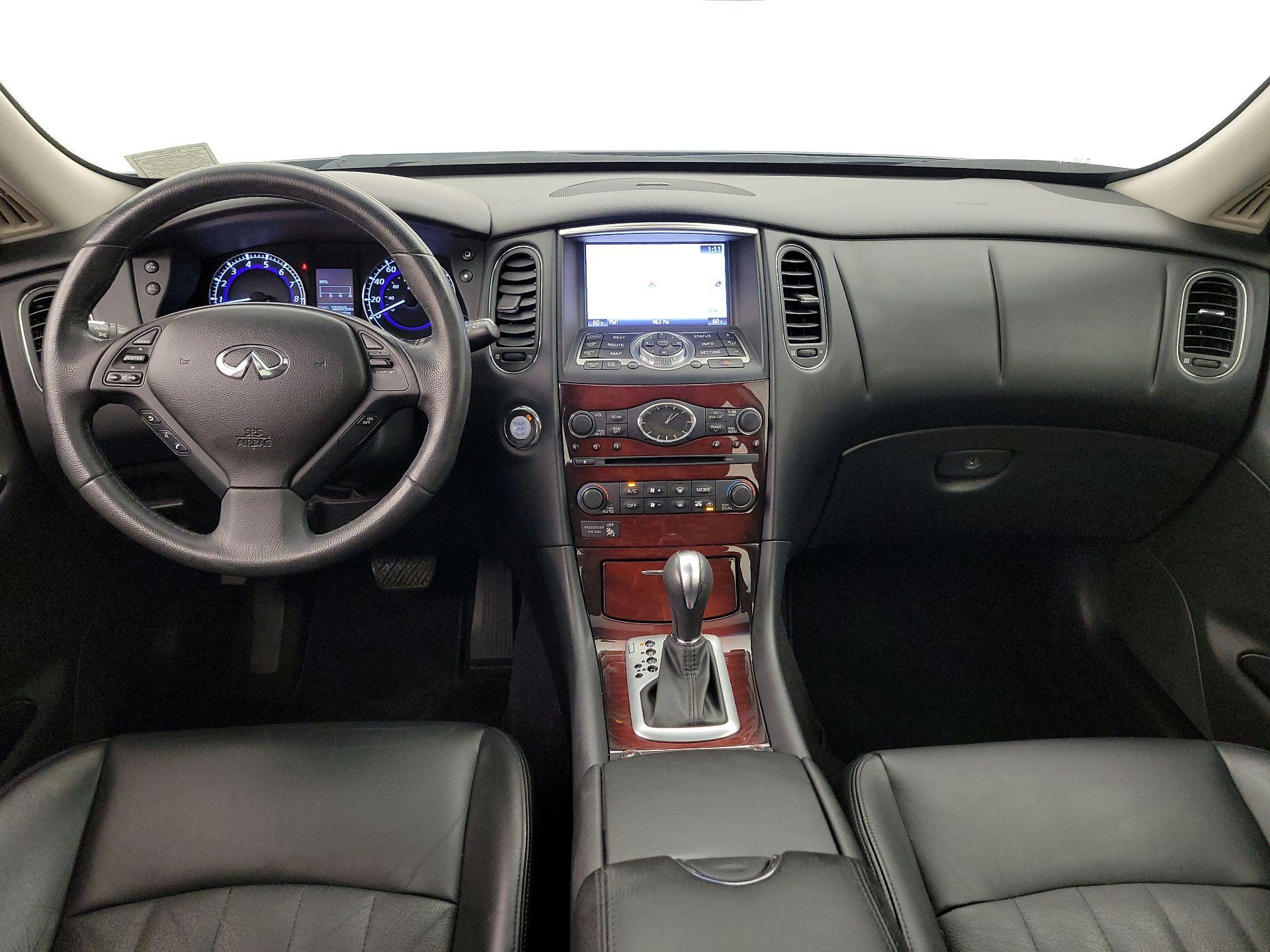 Thumbnail: 2016 INFINITI QX50 - 9