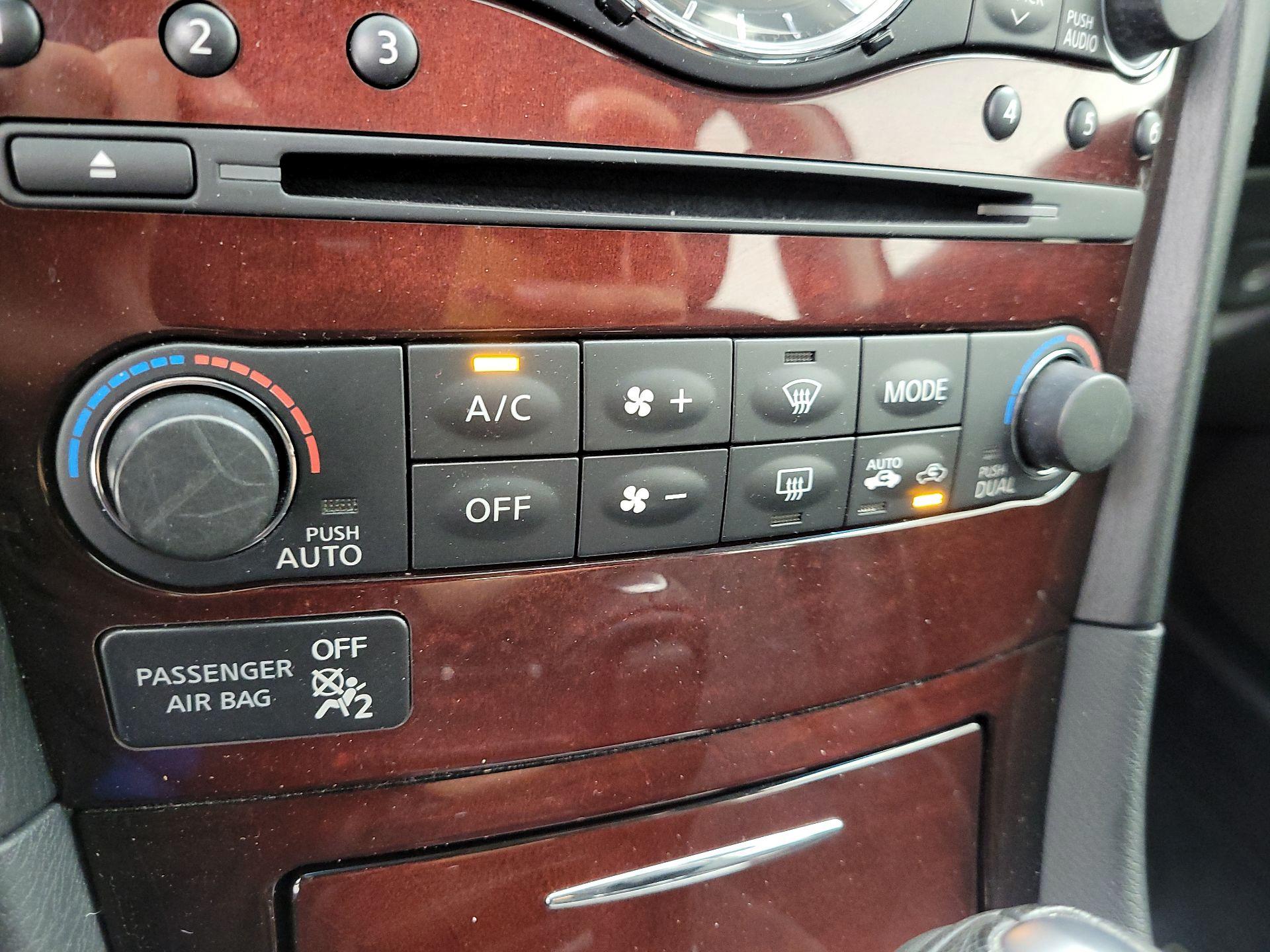 Thumbnail: 2016 INFINITI QX50 - 16