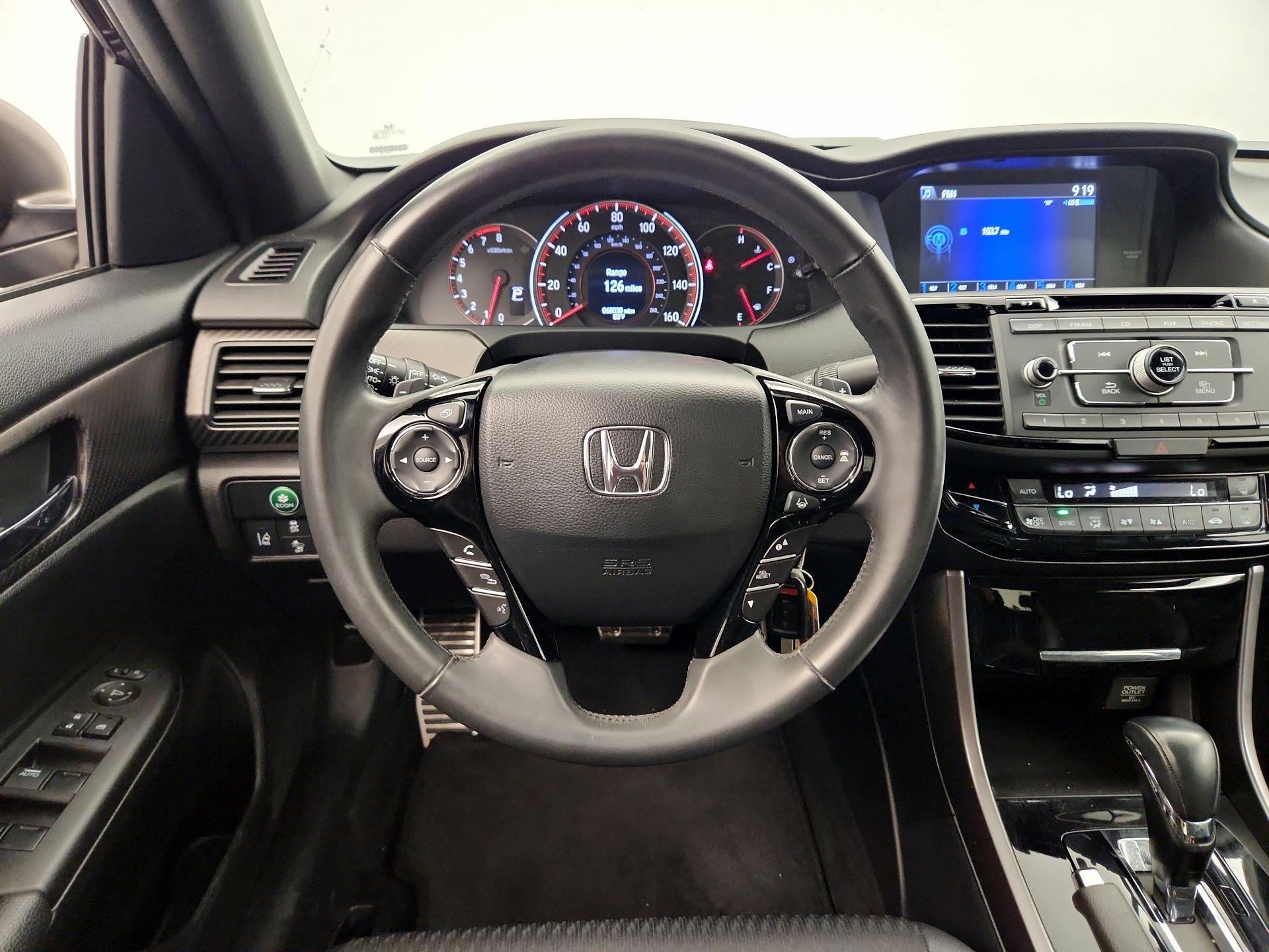 Thumbnail: 2016 Honda Accord - 10