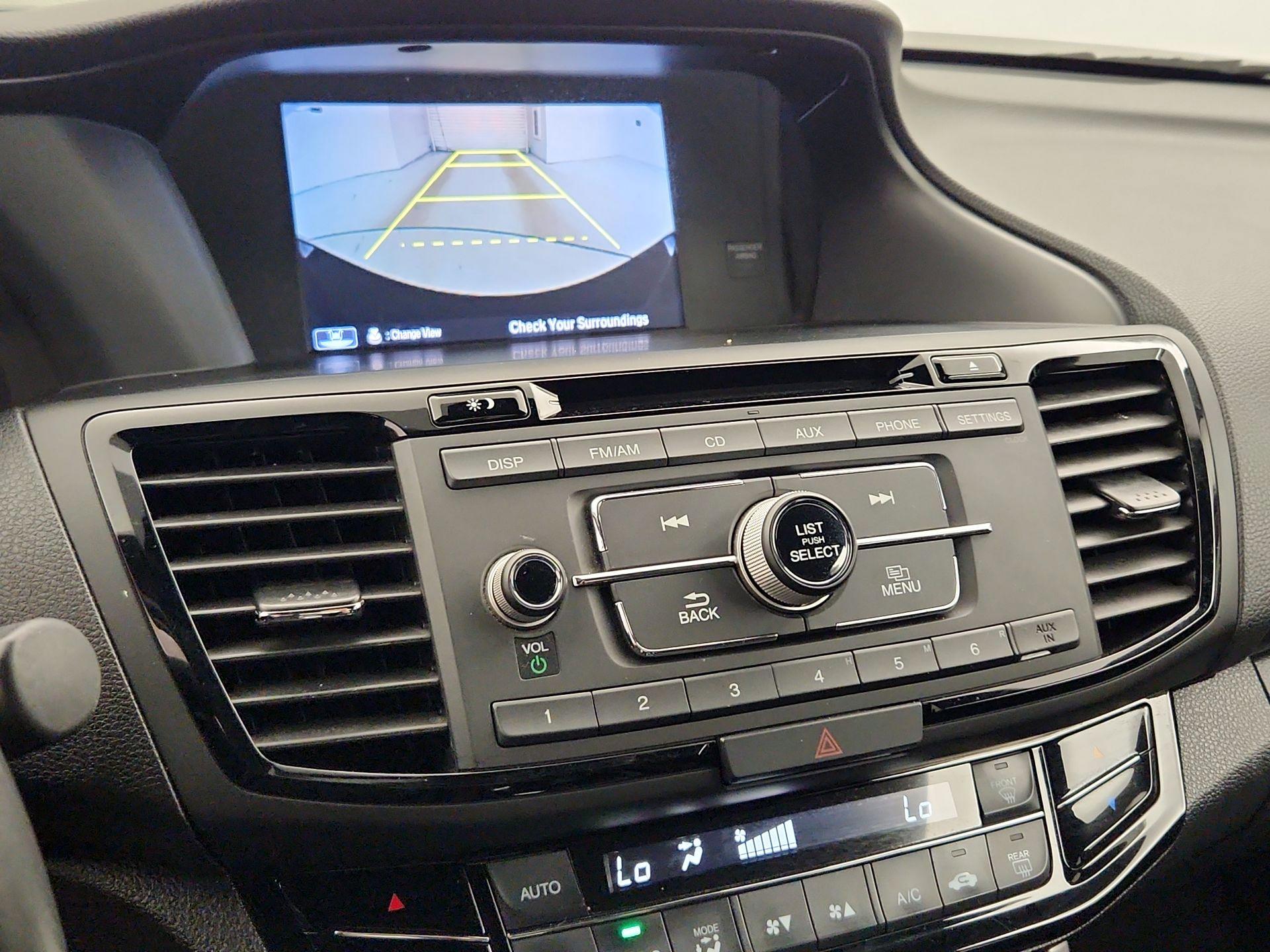 Thumbnail: 2016 Honda Accord - 14
