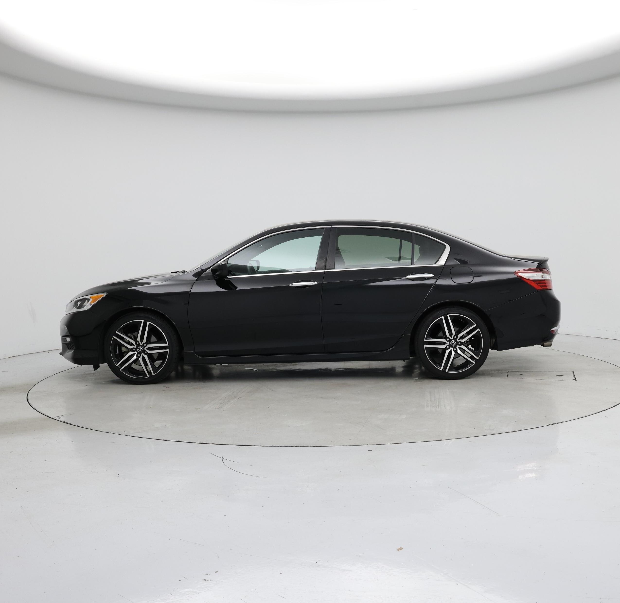 Thumbnail: 2016 Honda Accord - 3