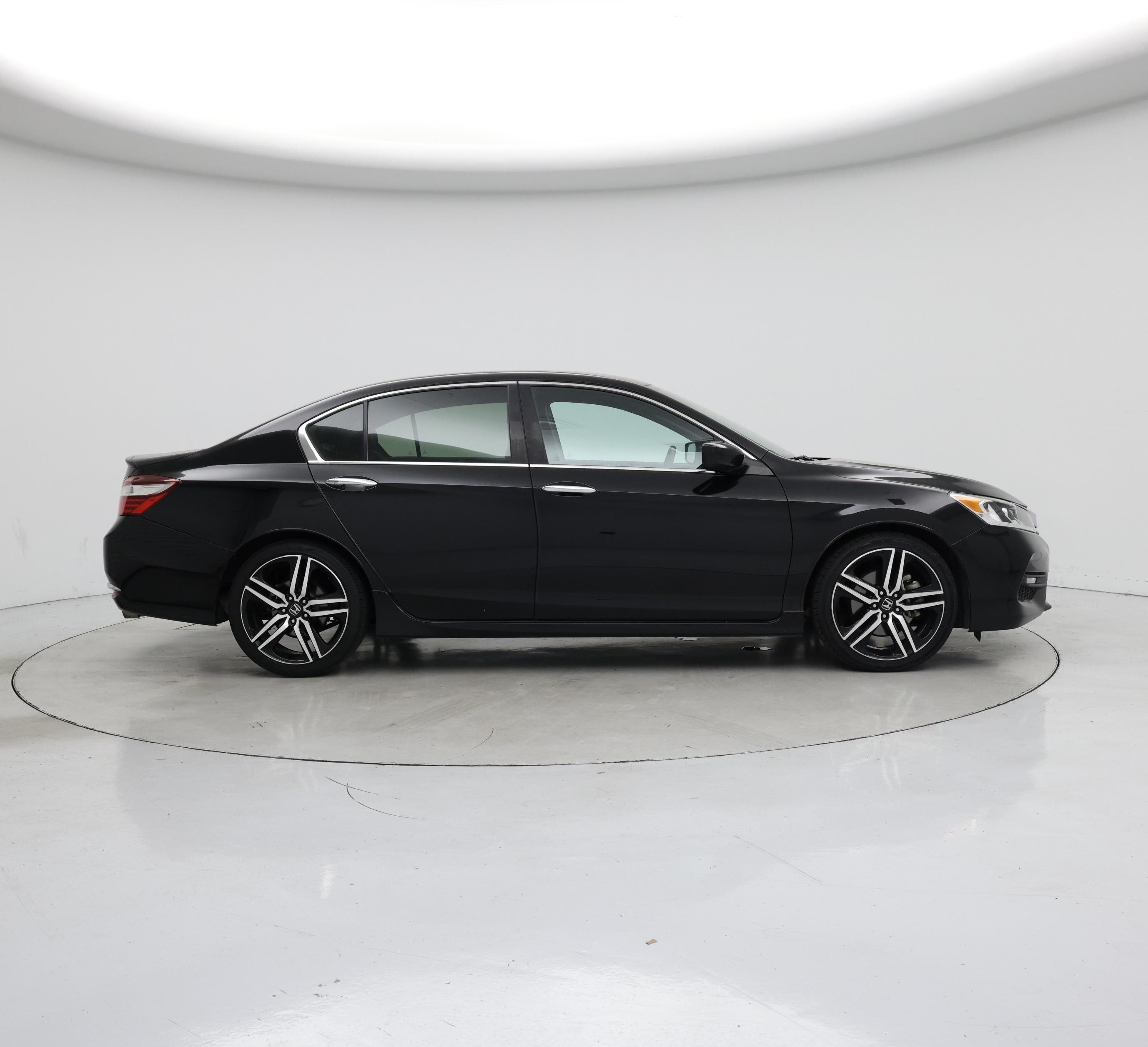 Thumbnail: 2016 Honda Accord - 7