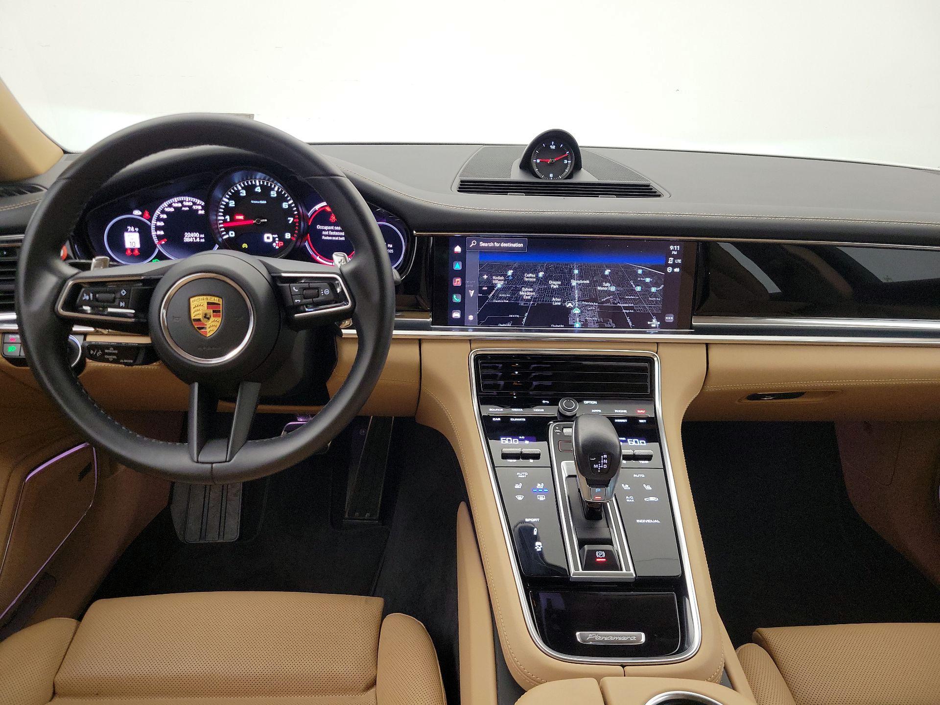 Thumbnail: 2022 Porsche Panamera - 9