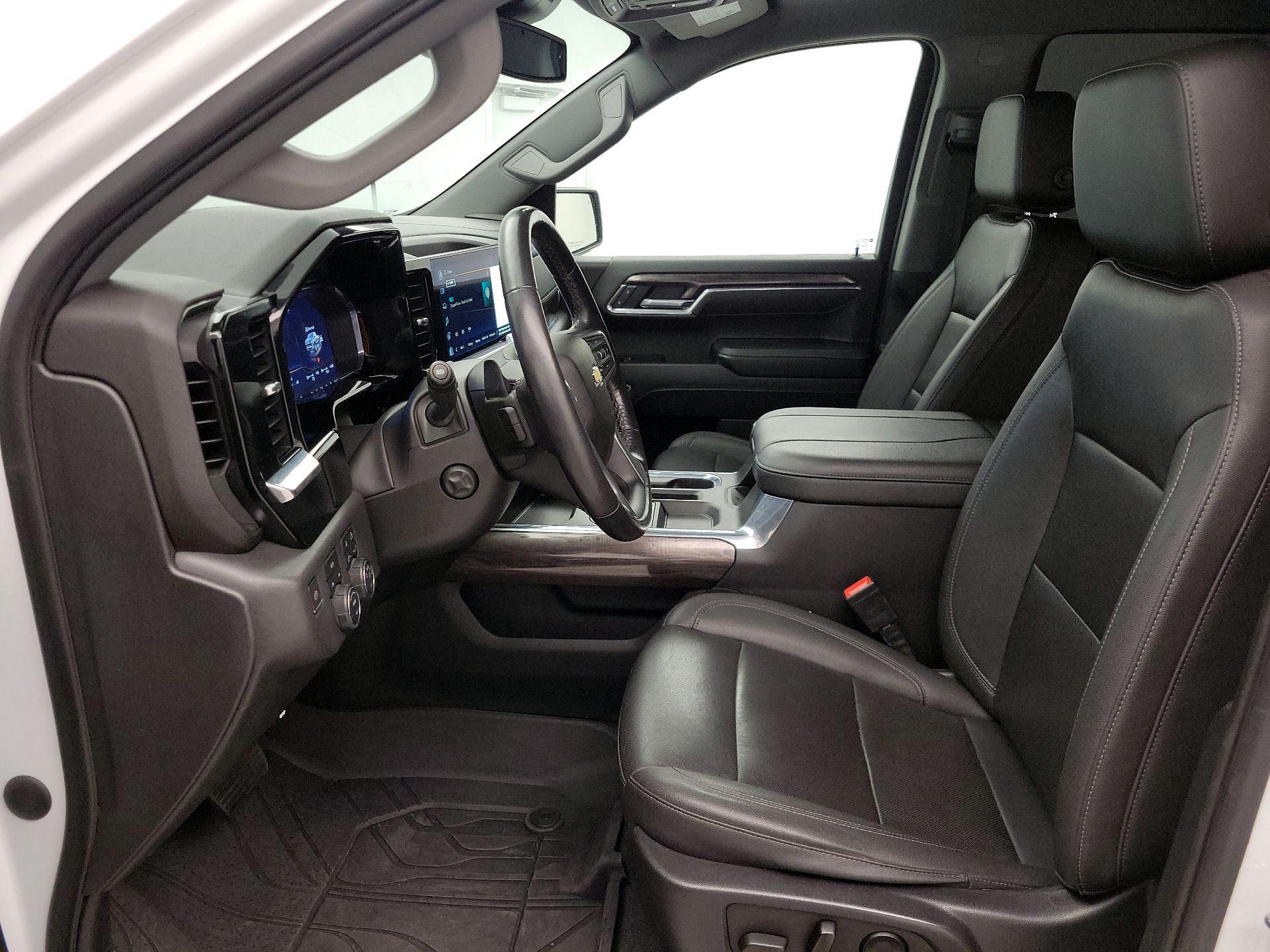 Thumbnail: 2023 Chevrolet Silverado 1500 - 11